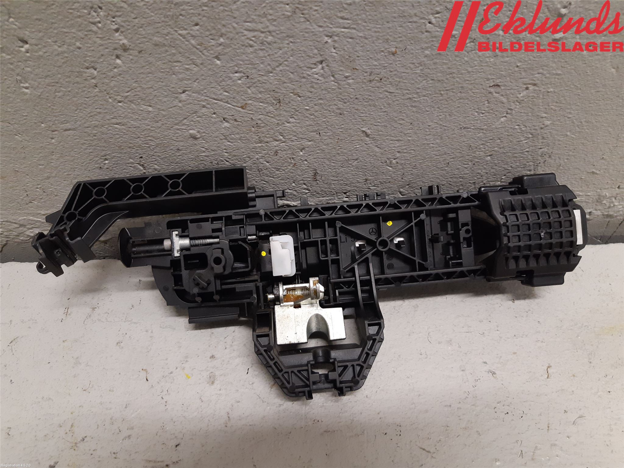 Mercedes-Benz MB CLA-KLASS (C117/X117) 13-19 Dörrhandtag Yttre Vä