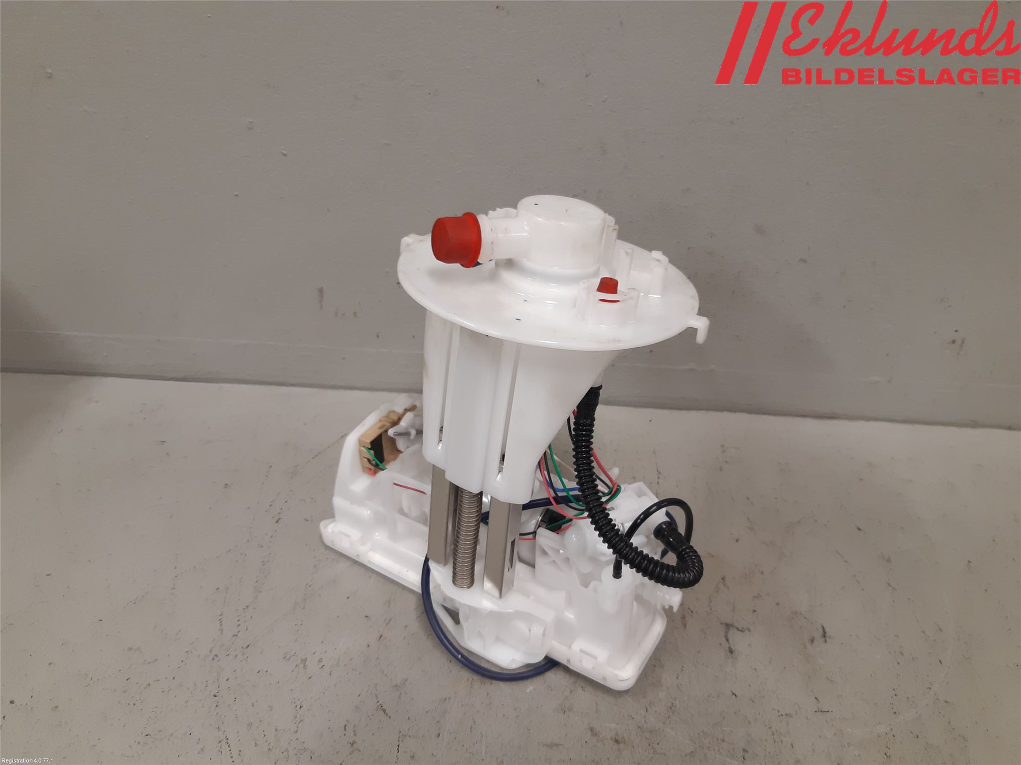 Toyota RAV4 19- Bränslepump El