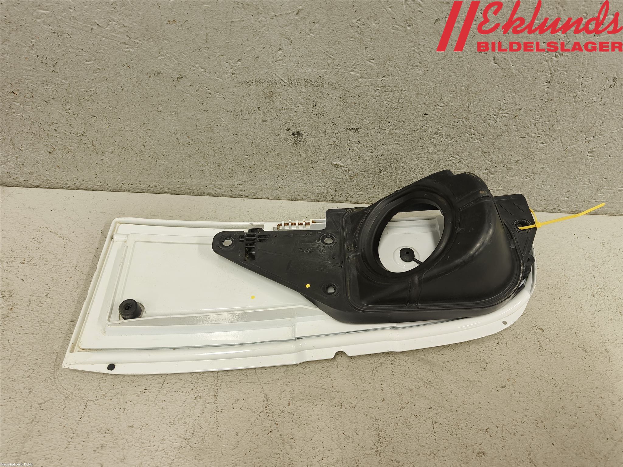 Mercedes-Benz MB VITO/VIANO (W639) 04-14 Tanklucka