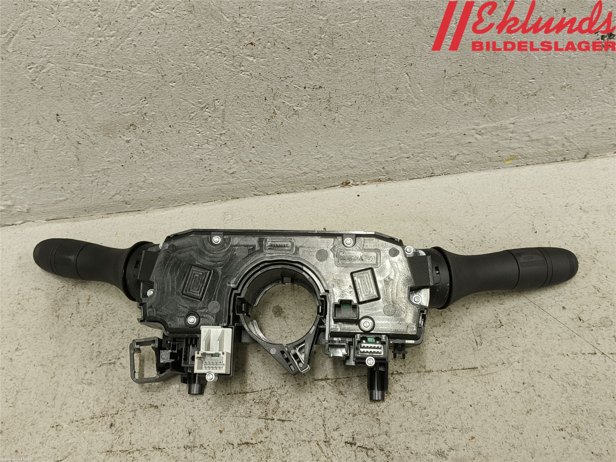 Renault EXPRESS 21- Spakcentral