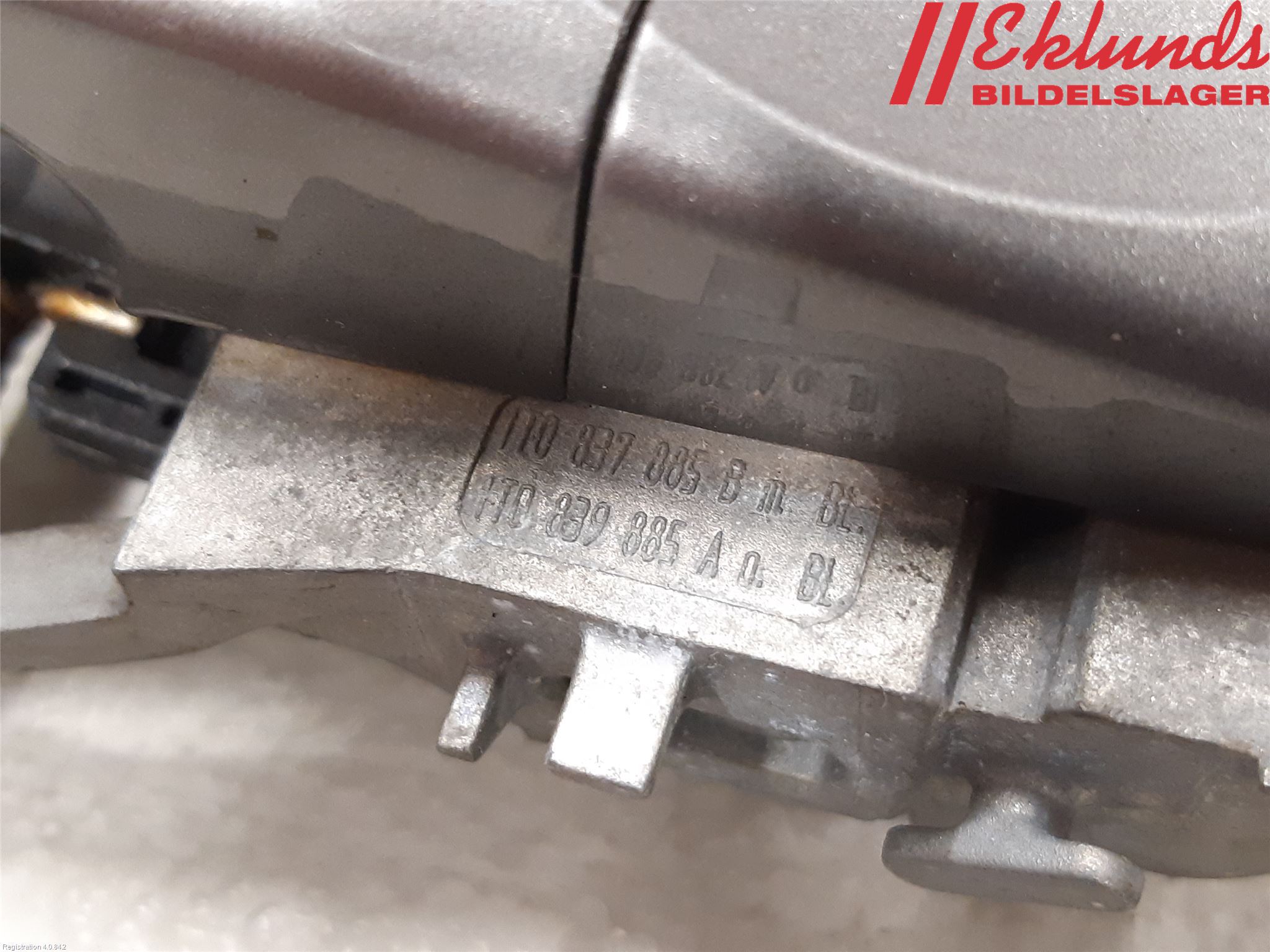 Volkswagen VW TOURAN 10-15 Dörrhandtag Yttre Vä