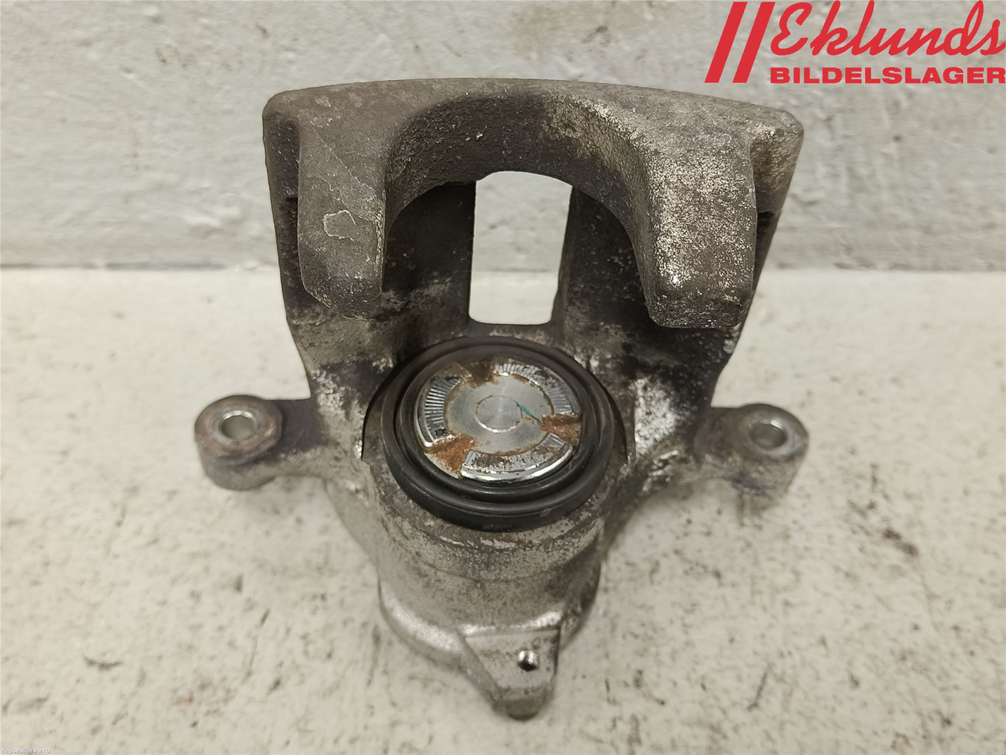 Volvo V70 08-13 Bromsok Bak Vänster