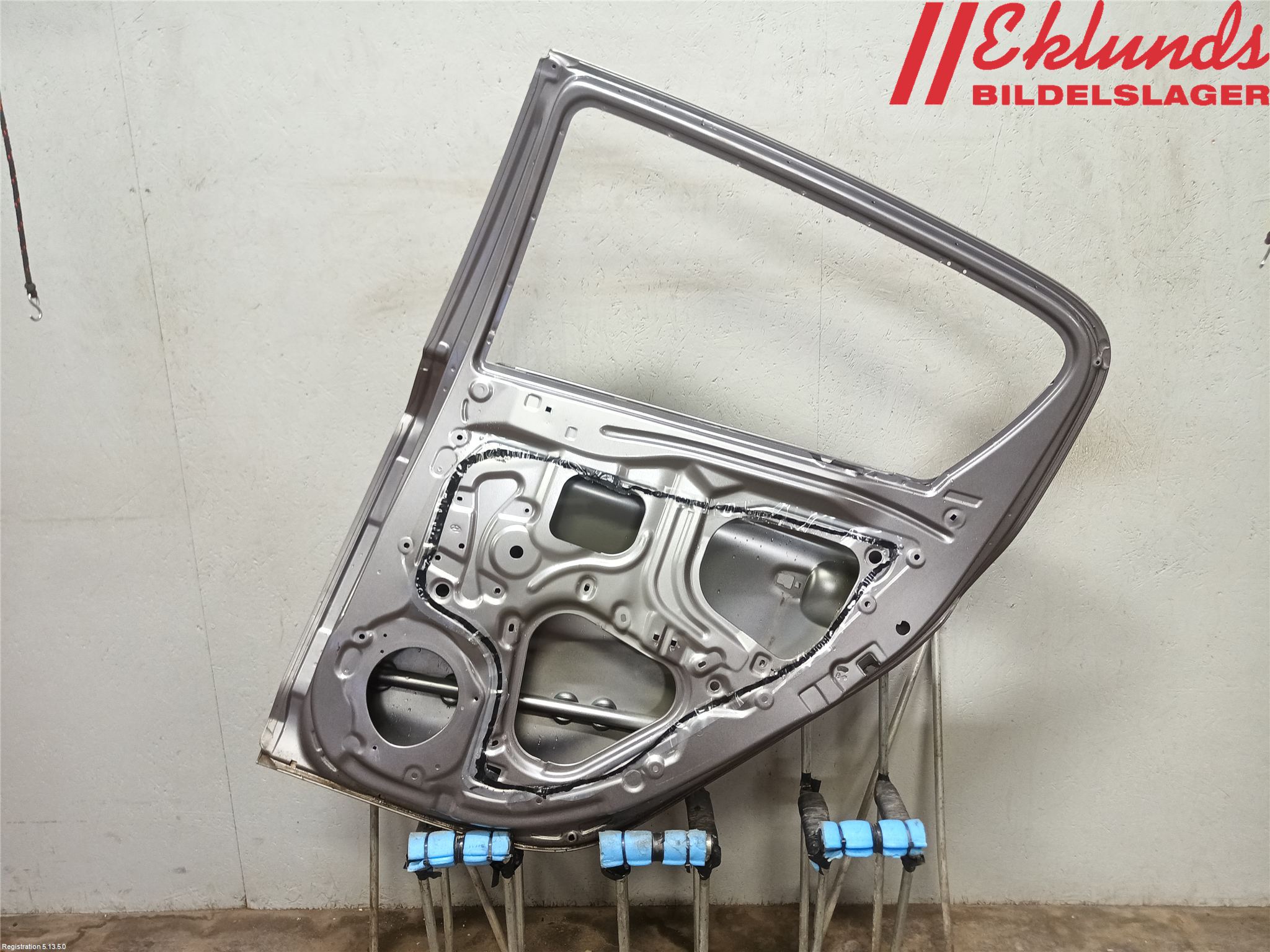 Hyundai i20 PB 09-14 Dörr Bak Höger