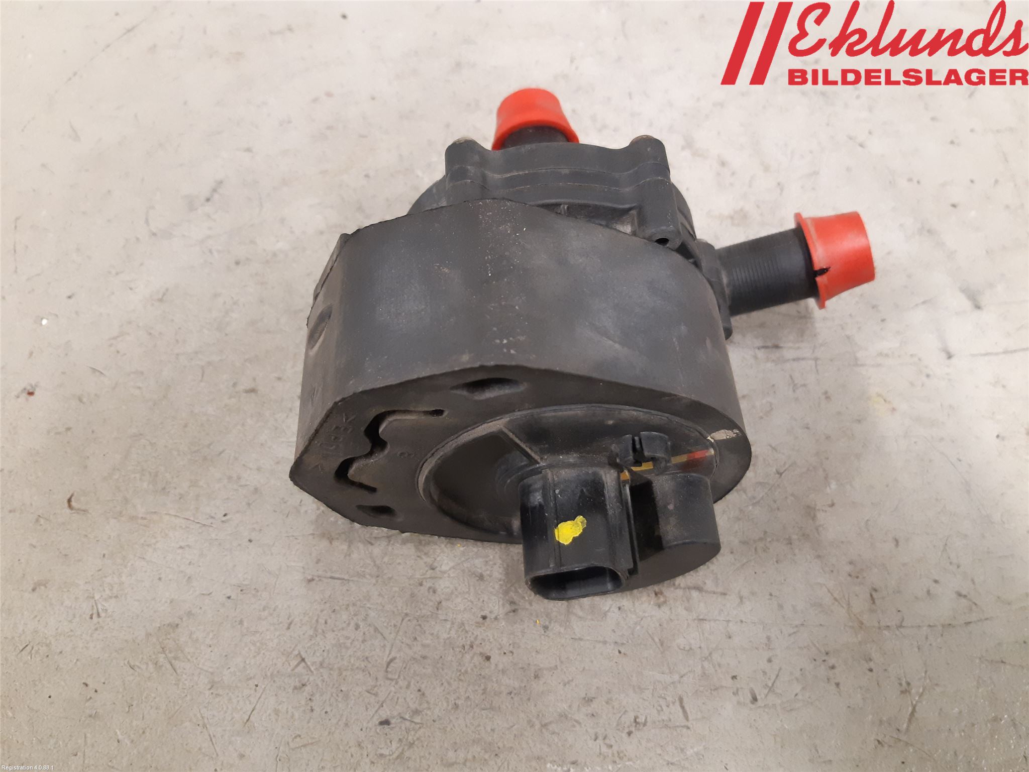 Tesla MODEL S 13- Värme Cirkulationspump