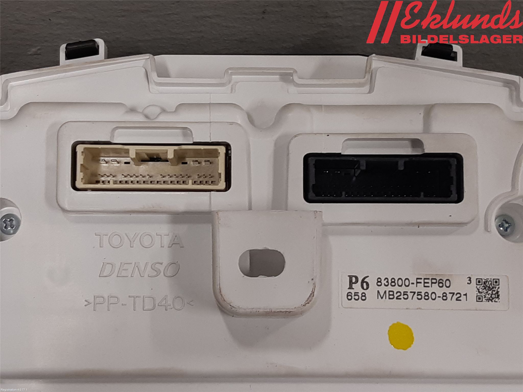 Toyota COROLLA 19- Instrument Komb