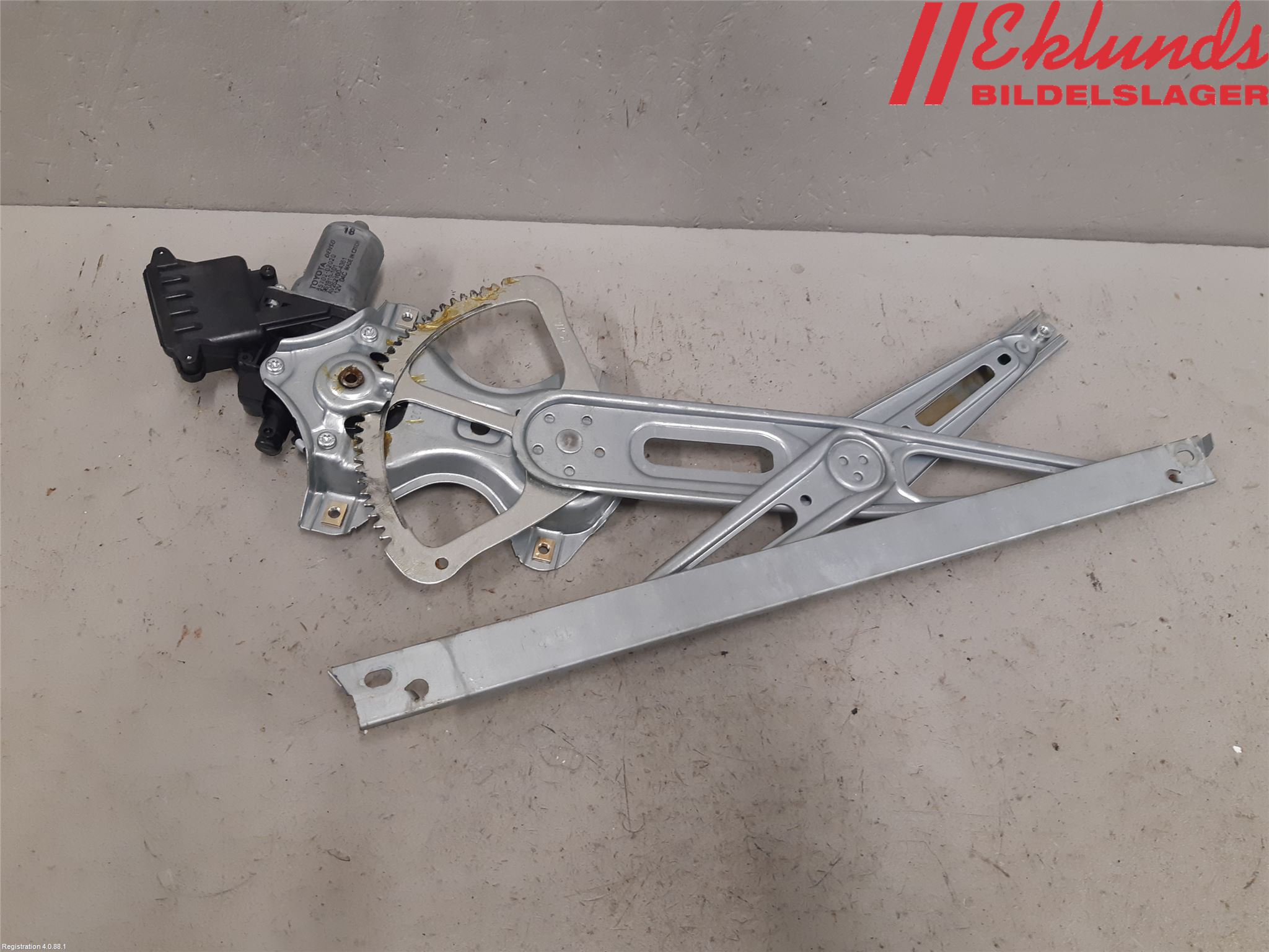 Toyota YARIS XP130 15-20 Fönsterhiss El Kompl