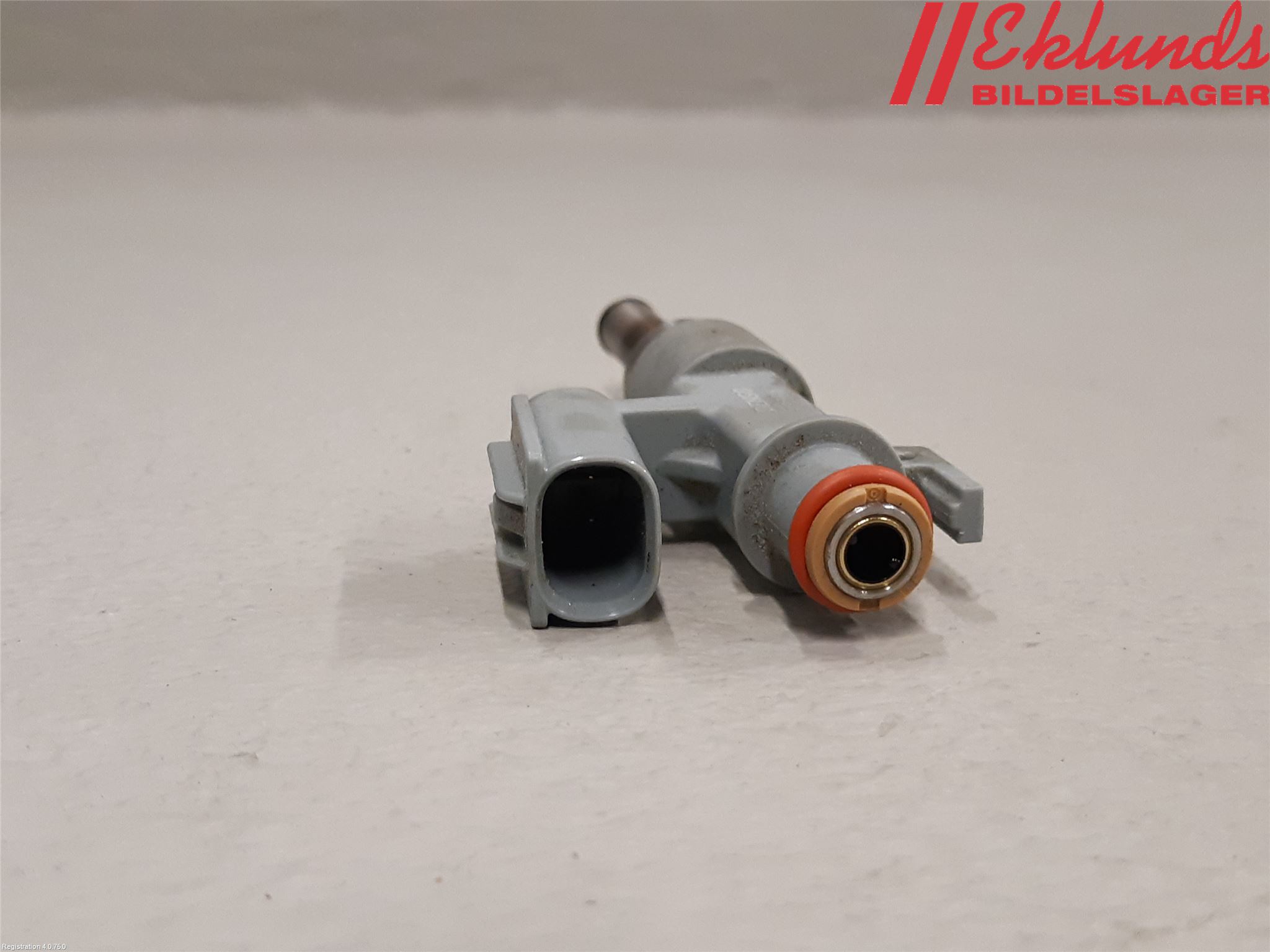 Toyota RAV4 19- Injspridare