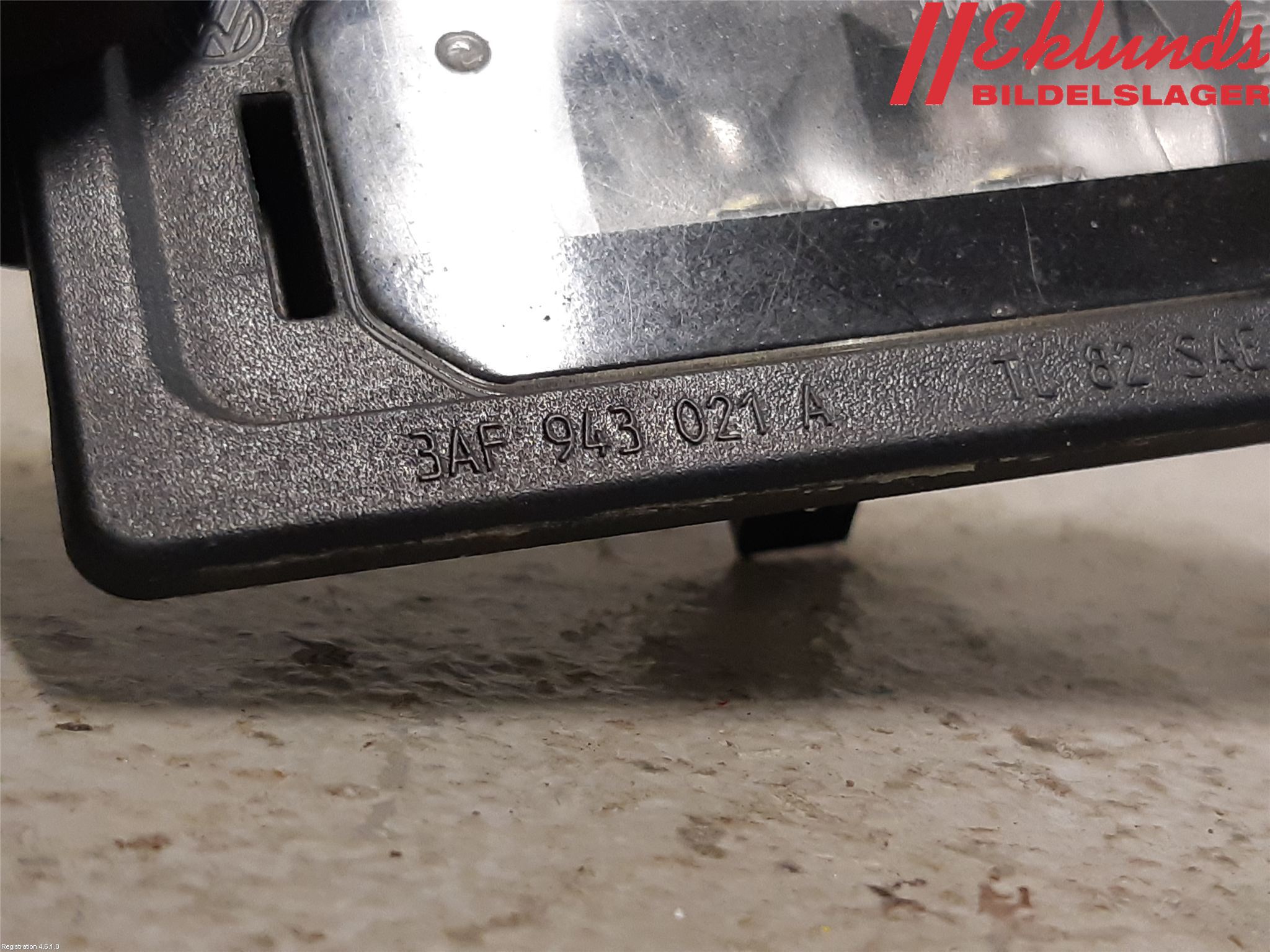 Volkswagen VW PASSAT 11-14 Skylt Belysning