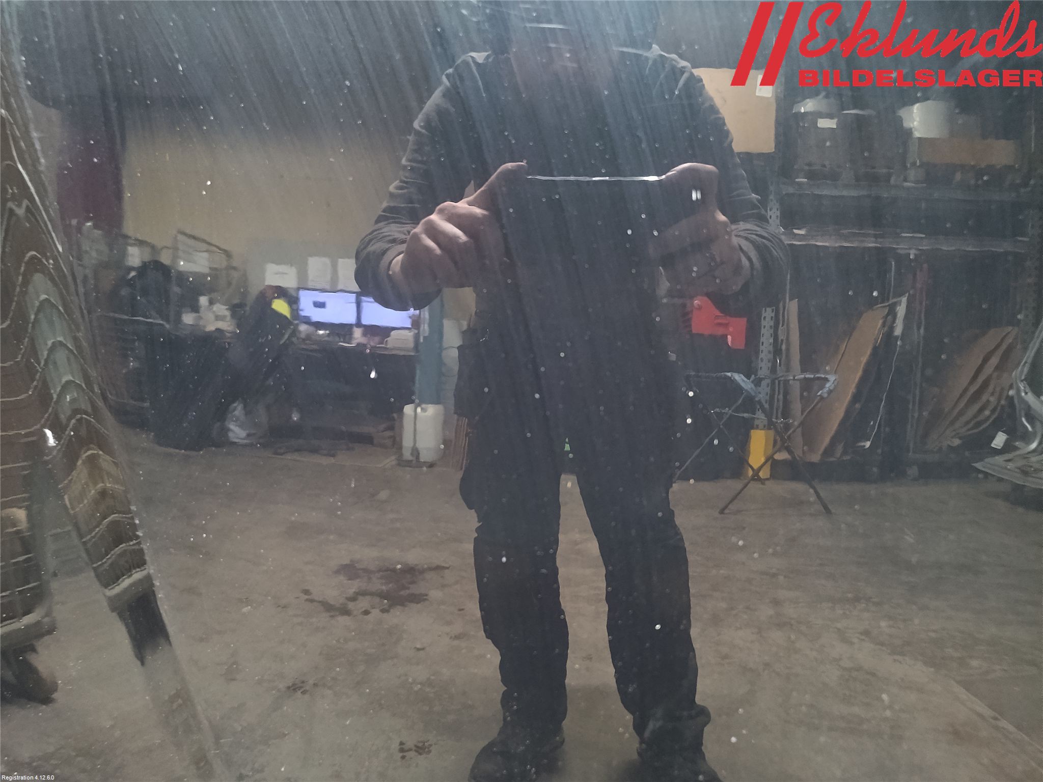 Volvo V70 08-13 Huv Fram