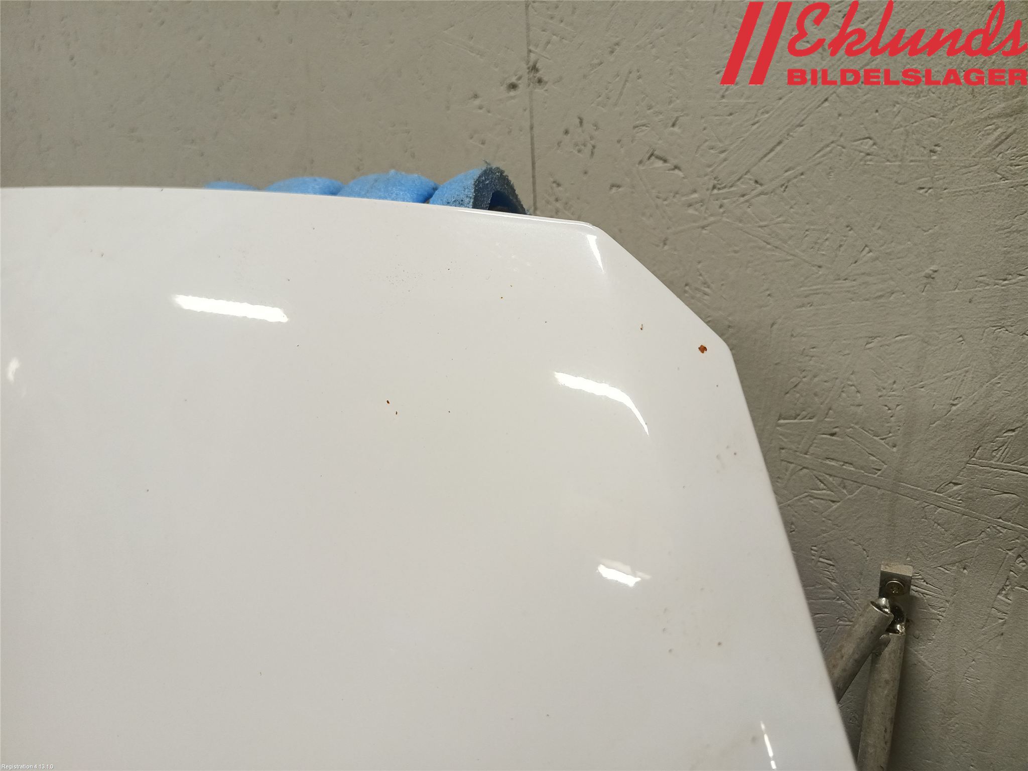 Kia VENGA 10-19 Huv Fram