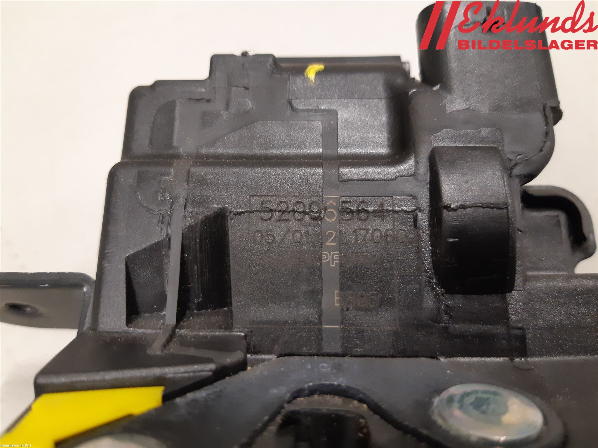 Fiat 500X 15- Låskista Baklucka