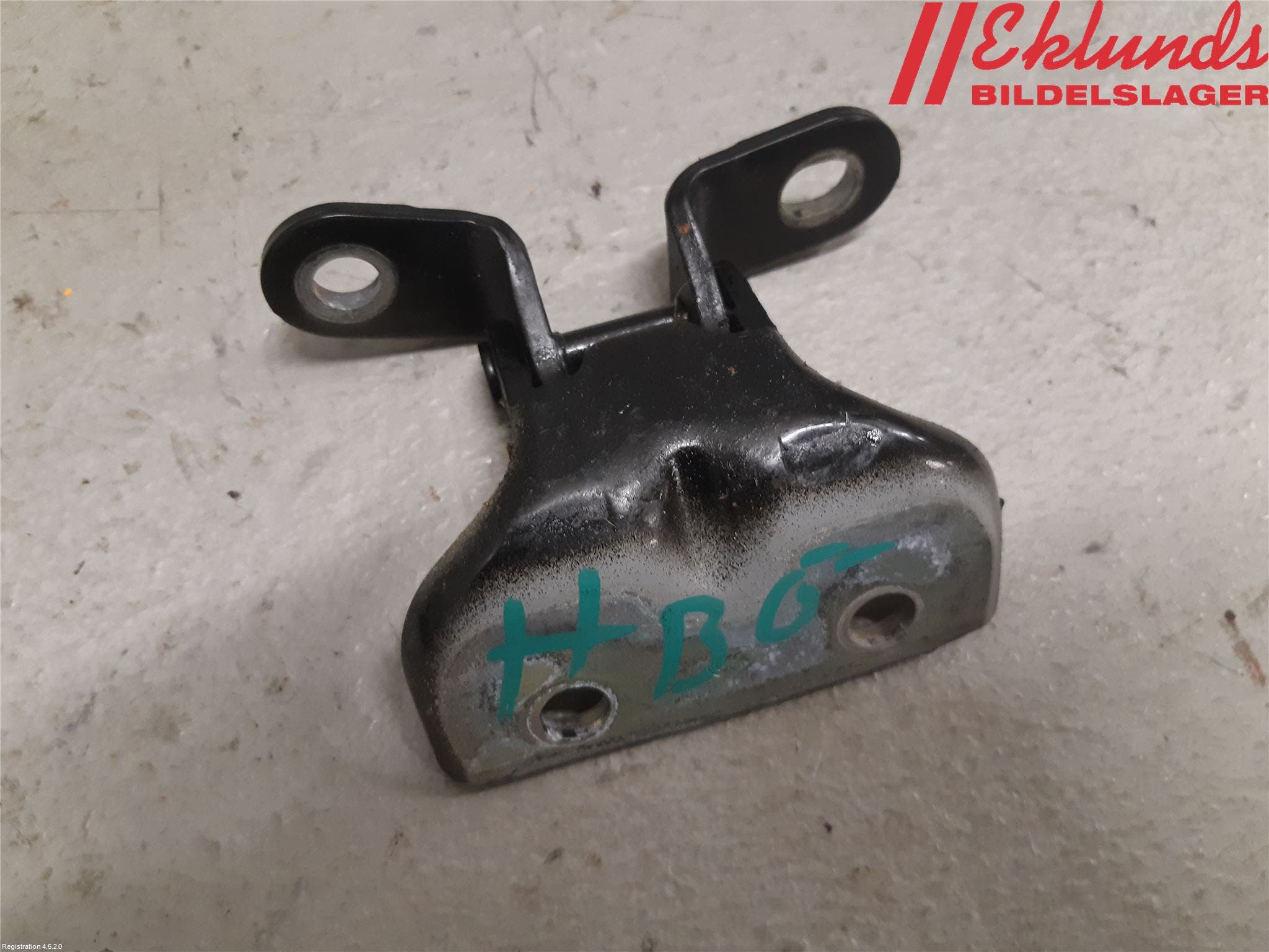 Hyundai i40 16-18 Dörrgångjärn