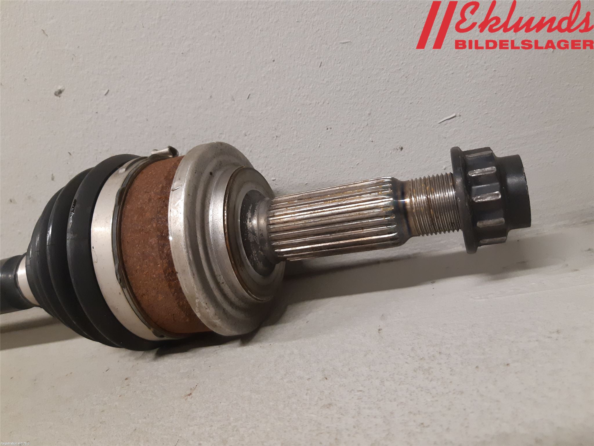 Toyota YARIS XP21 20- Drivaxel Fram Höger