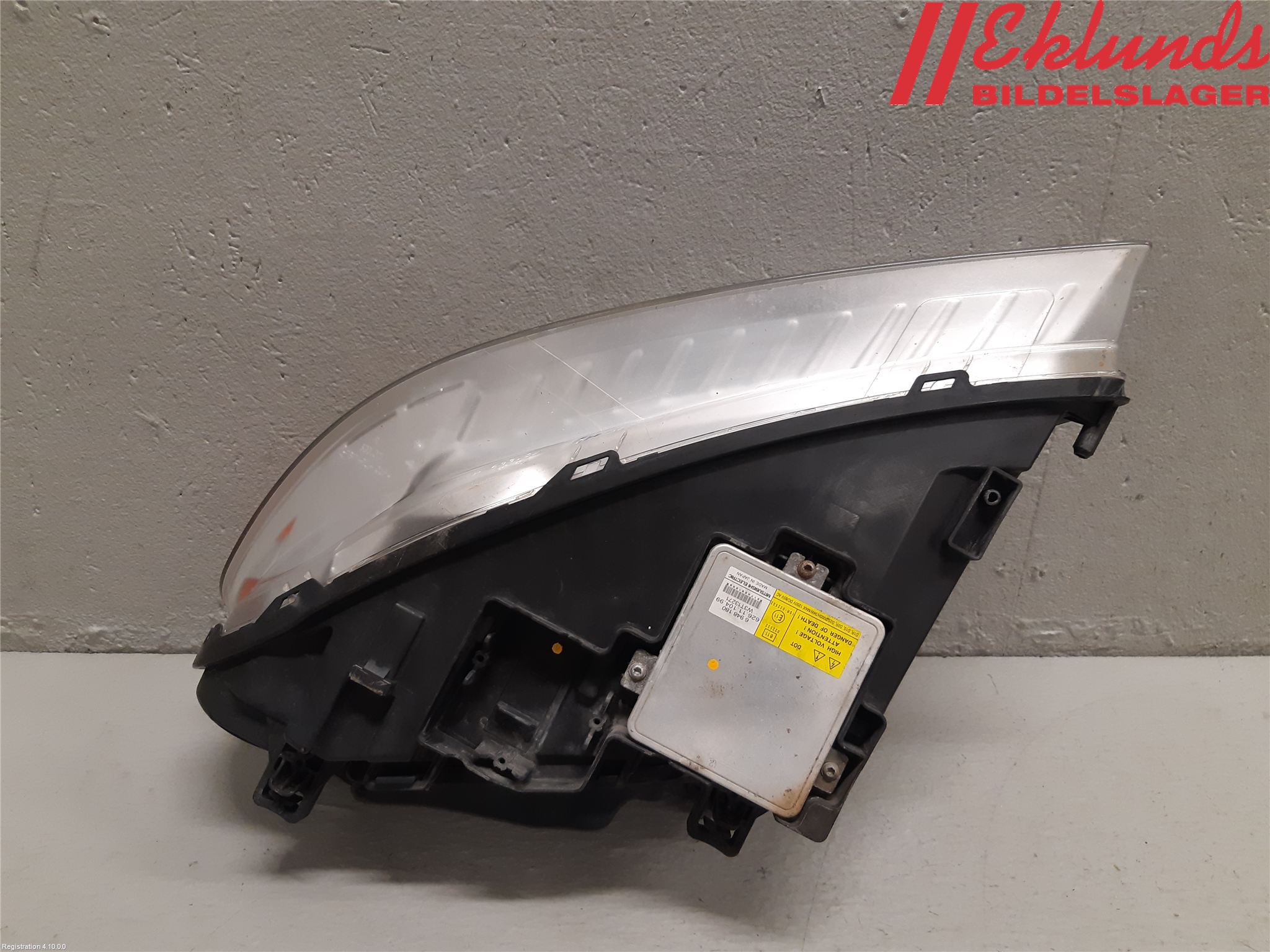 Volvo V70 08-13 Strålkastare Höger