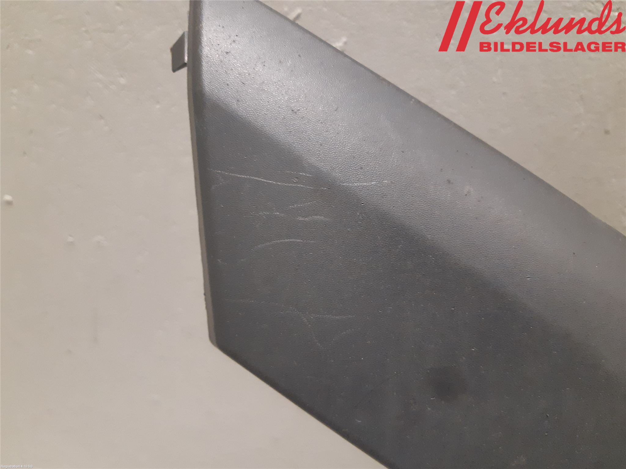 Ford TRANSIT SKÅP/BUSS 14-22 Dimljussarg Fram