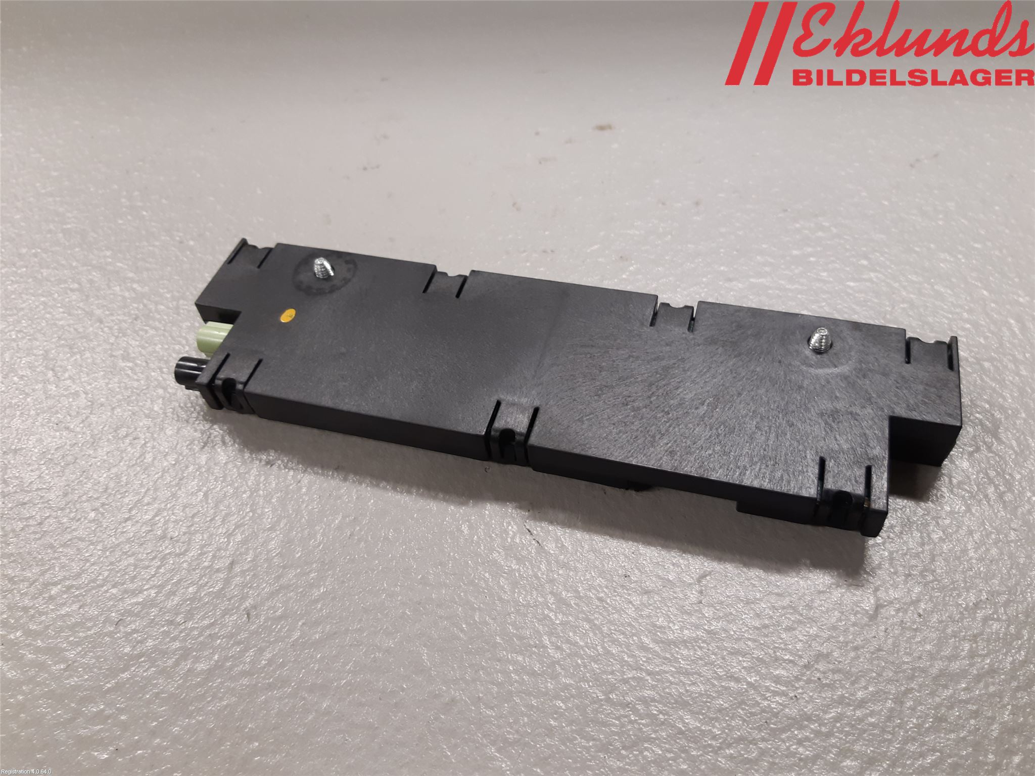 BMW 5 F10/F11/F18 09-17 Antennförstärkare