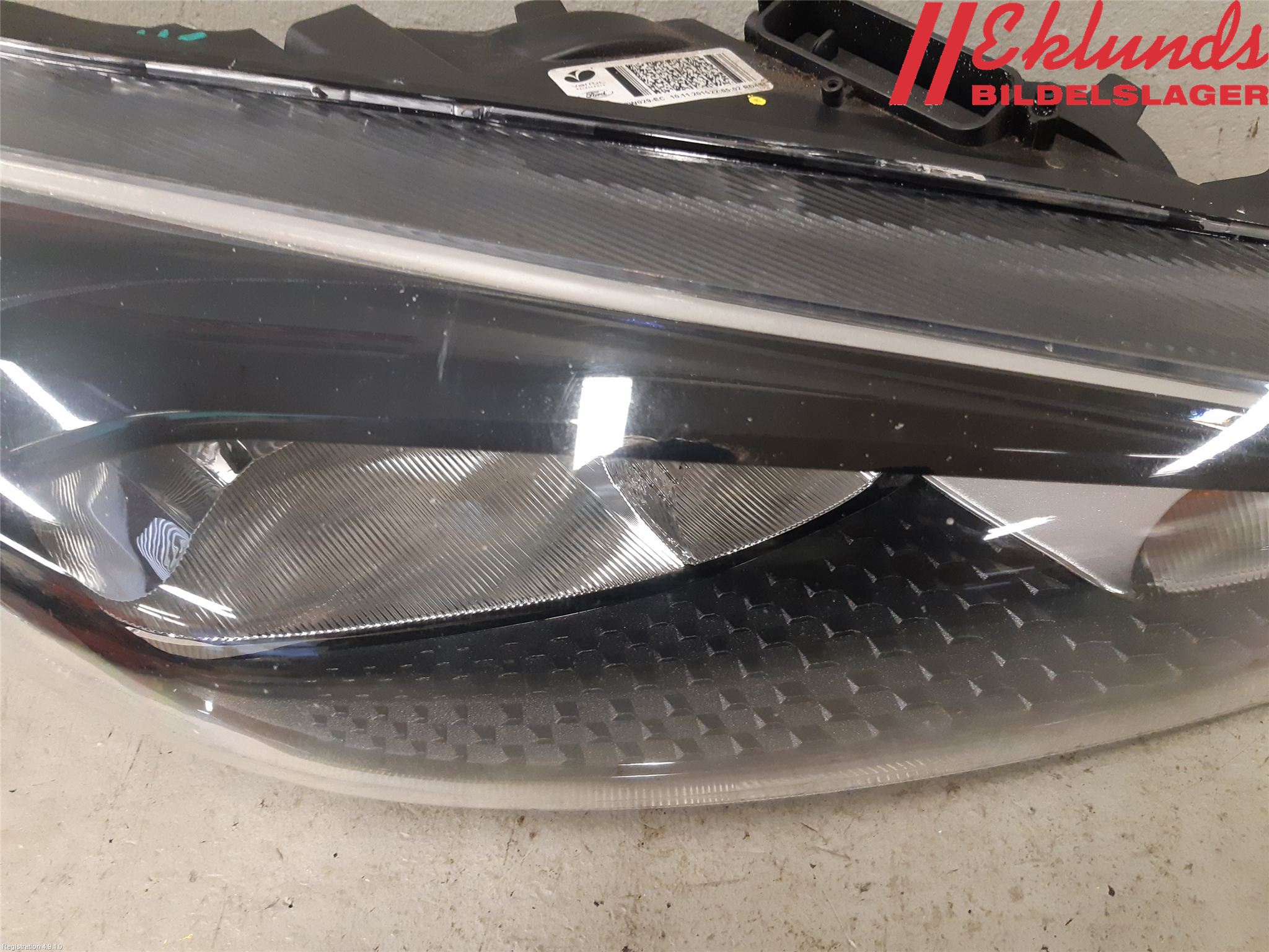 Ford FOCUS 15-18 Strålkastare Höger