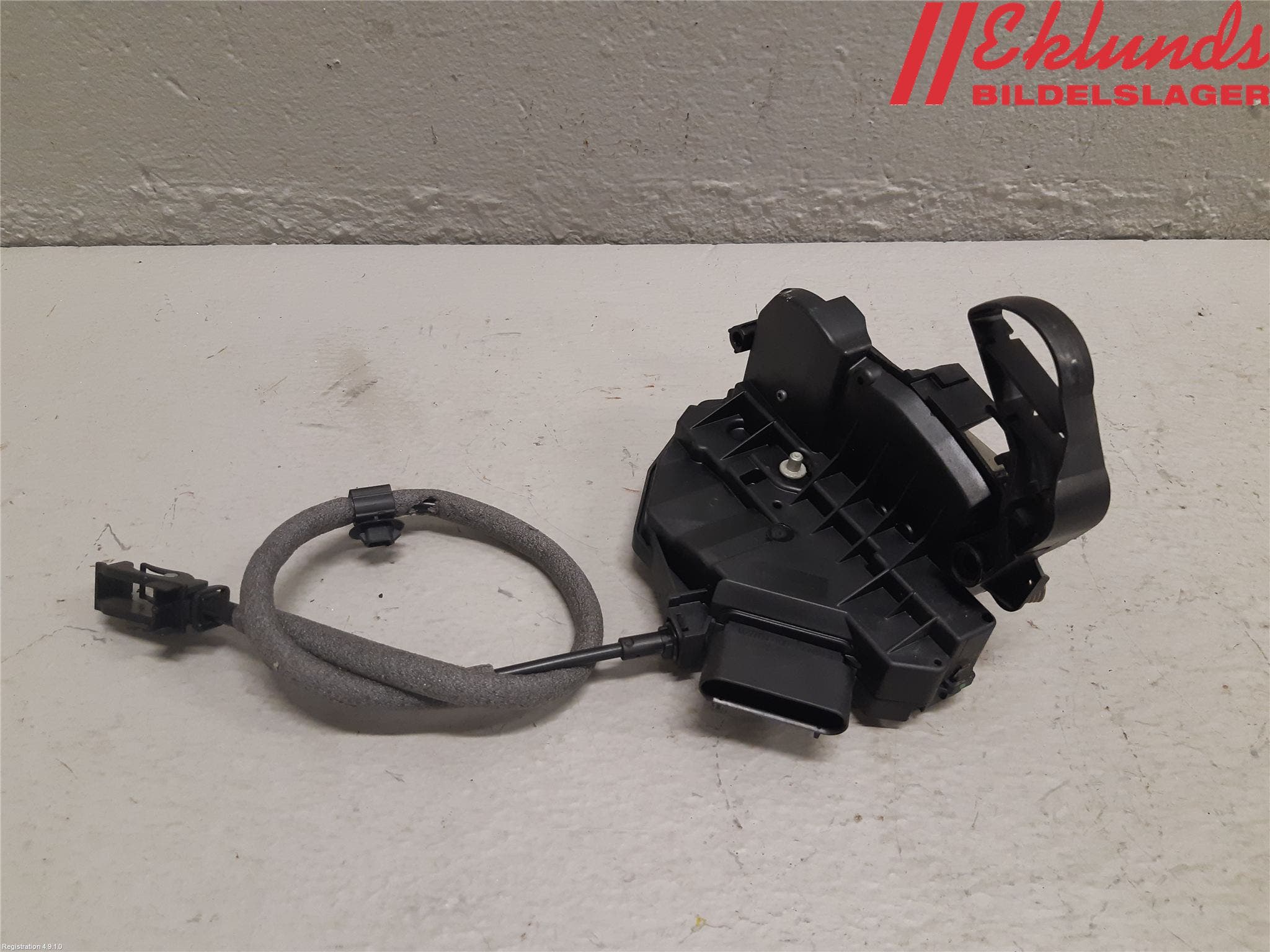 Ford FOCUS 11-14 Låskista-Dörrlås