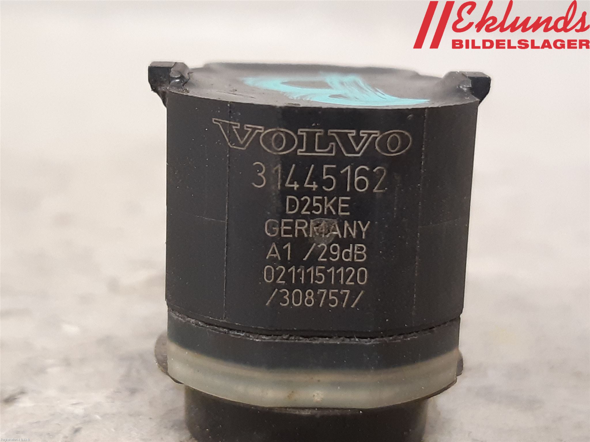 Volvo V40 12-19 Parkeringshjälp Backsensor