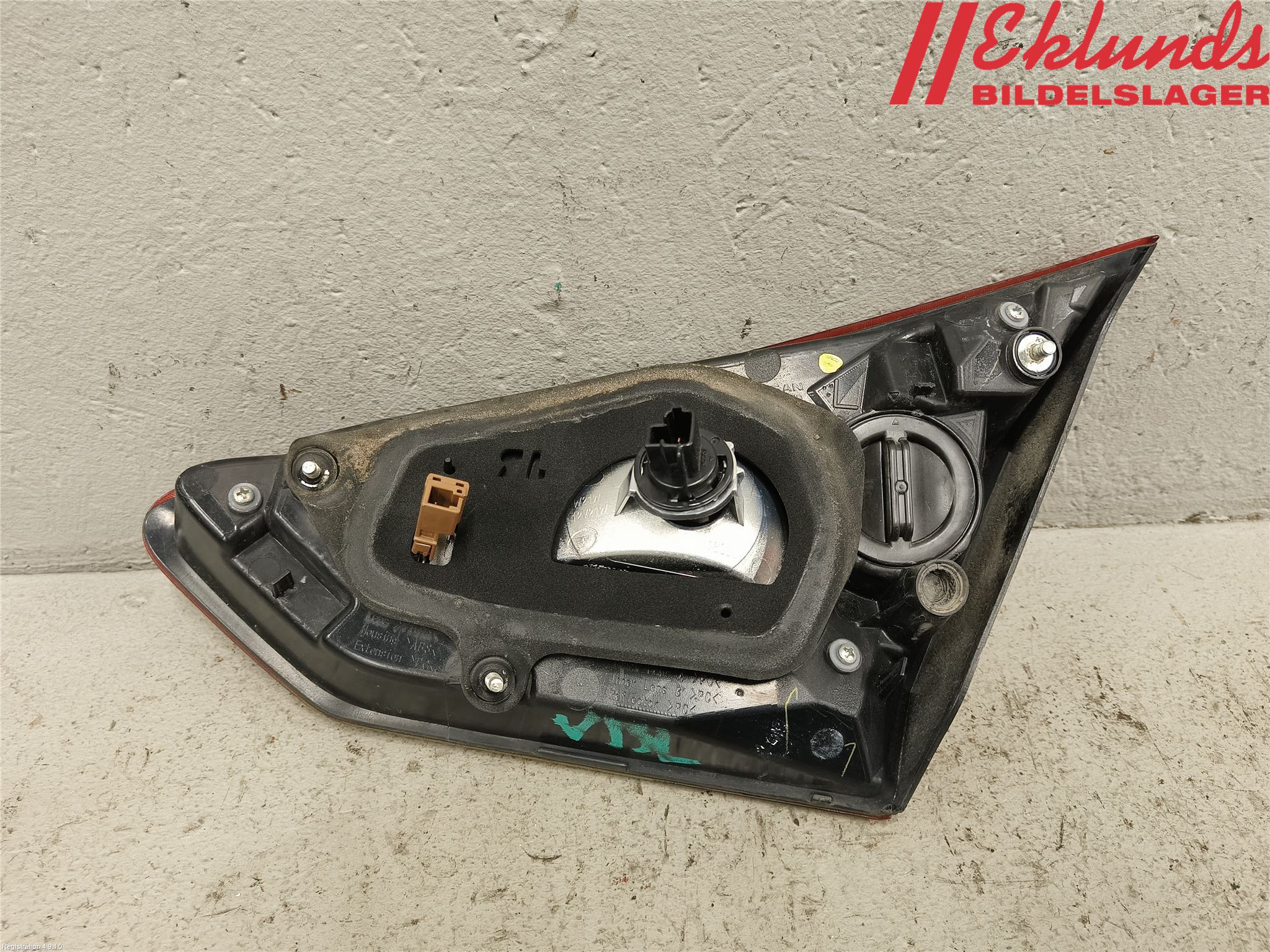 Nissan PULSAR Bakljus Lucka Vä