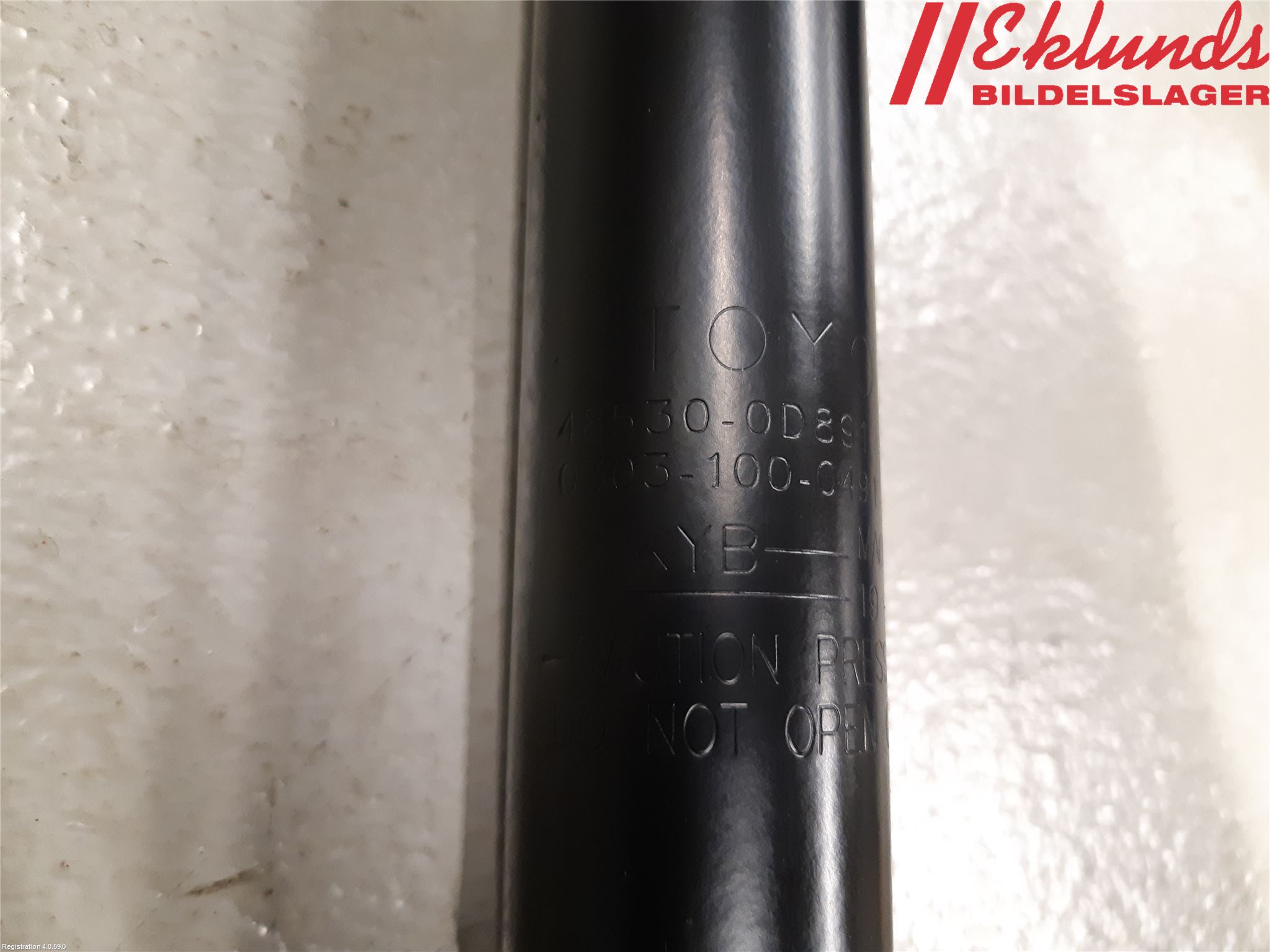 Toyota YARIS XP130 15-20 Stötdämpare Bak