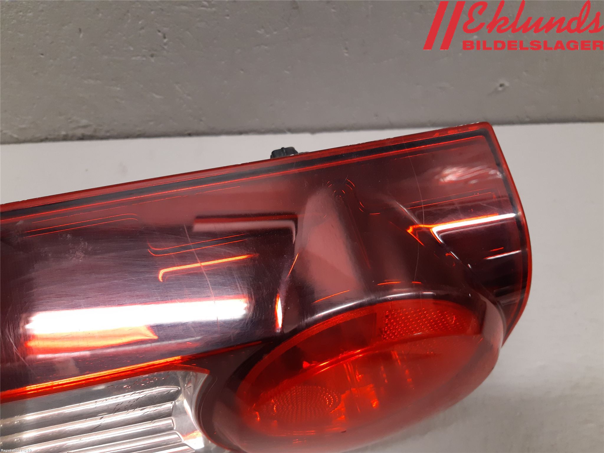 Peugeot PARTNER 16-18 Bakljus Höger