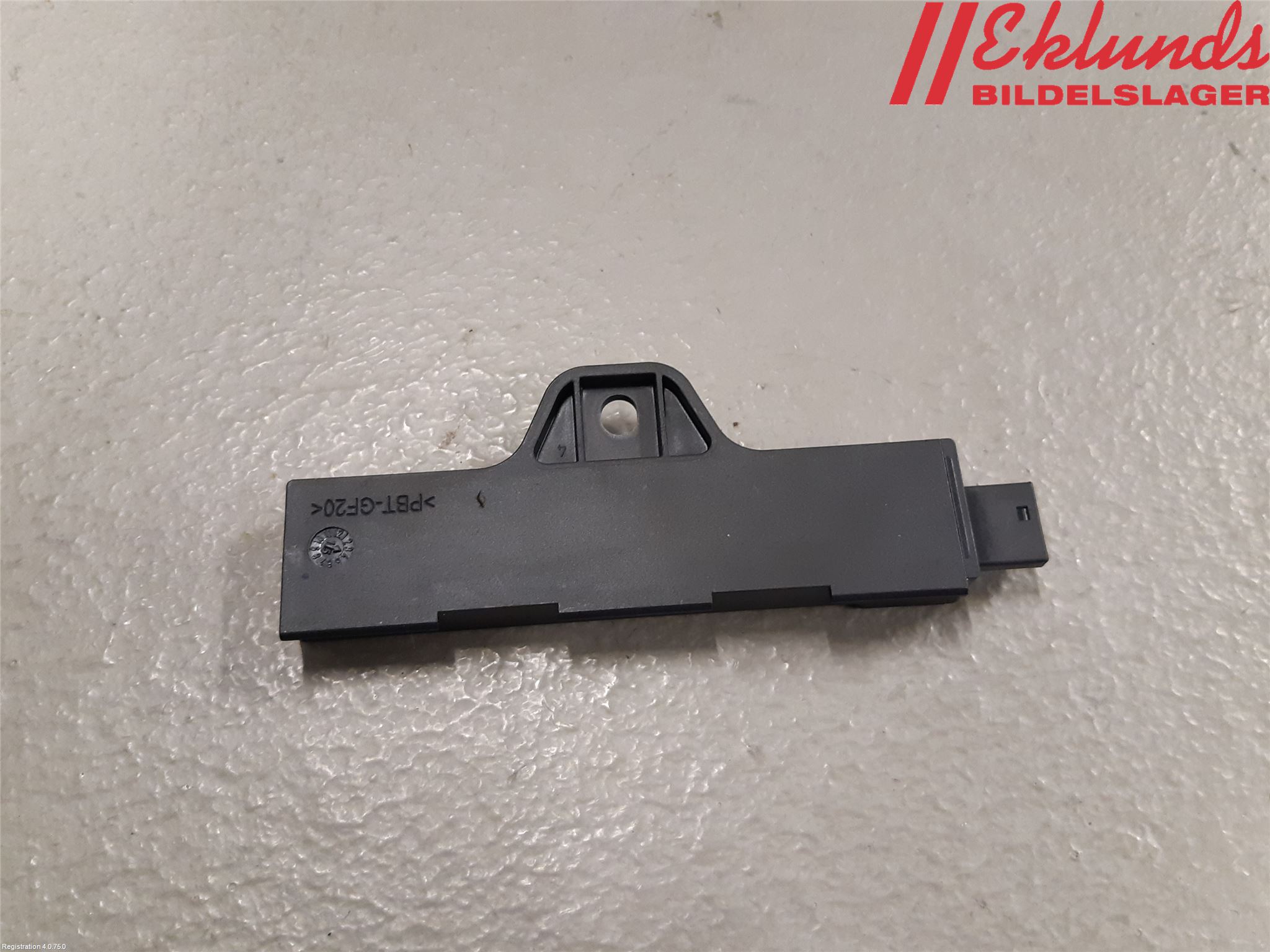 BMW X6 F16 14-19 Antenn