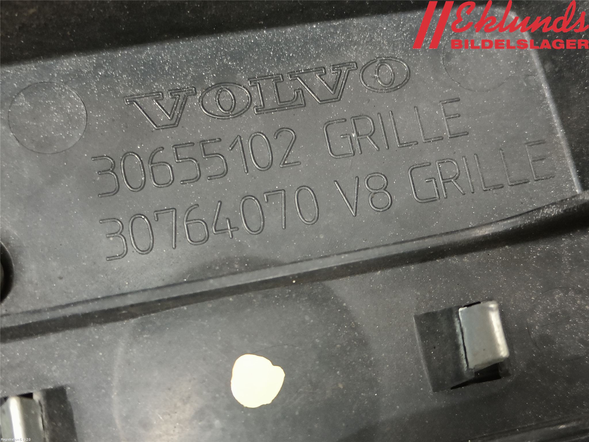 Volvo S80 07-13 Grill Komp