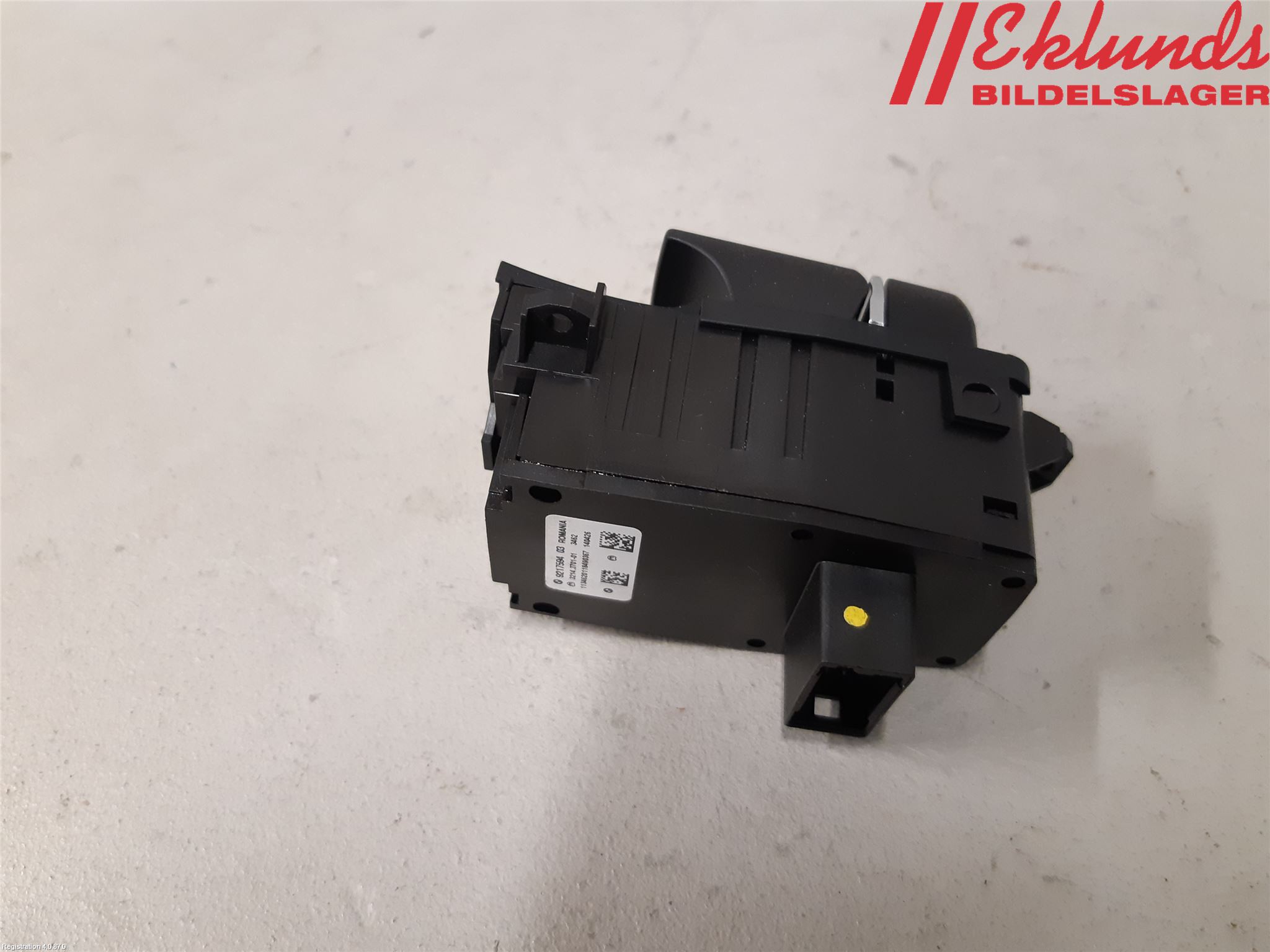 BMW 5 F10/F11/F18 09-17 Strömställare Parkeringsbroms