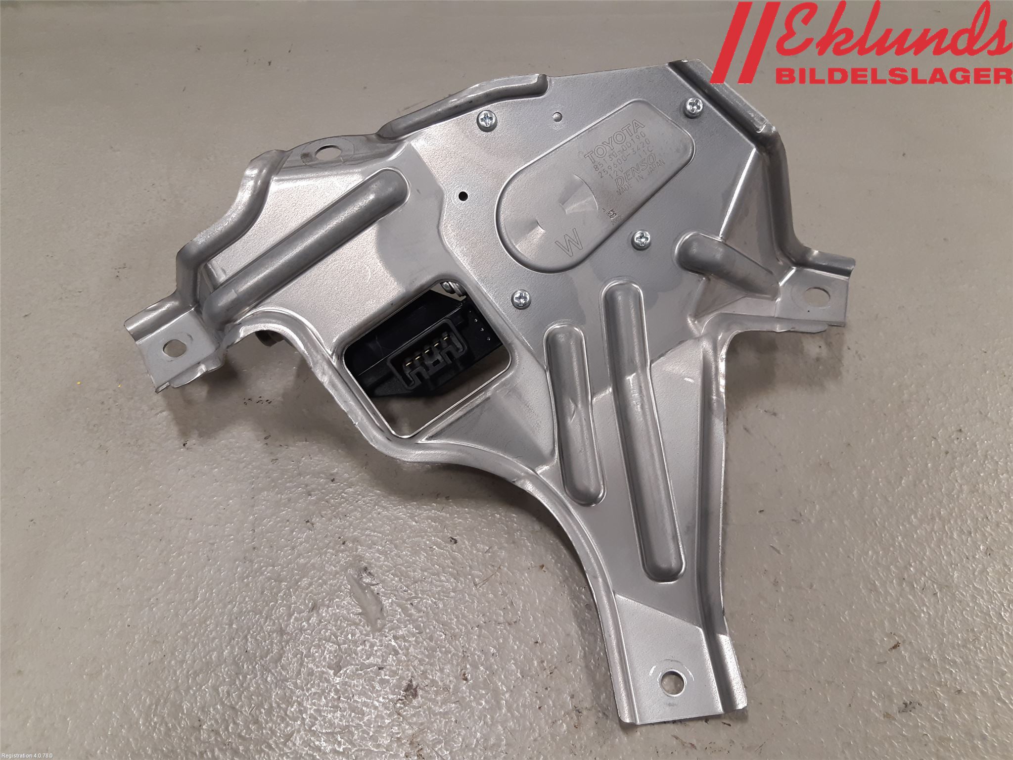 Toyota YARIS XP130 15-20 Torkarmotor Baklucka
