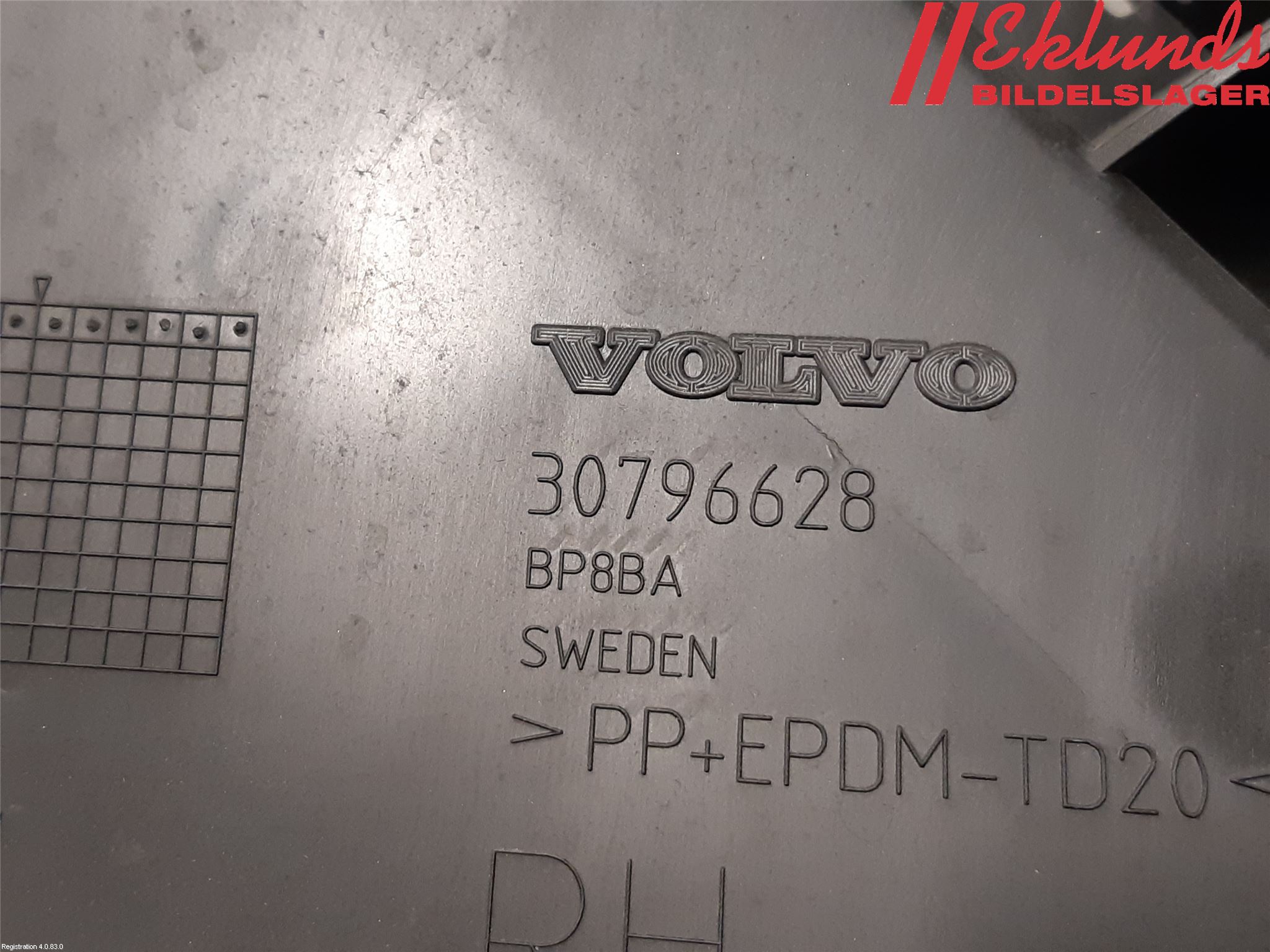 Volvo S60 11-13 Stötfångarfäste Bak Hö