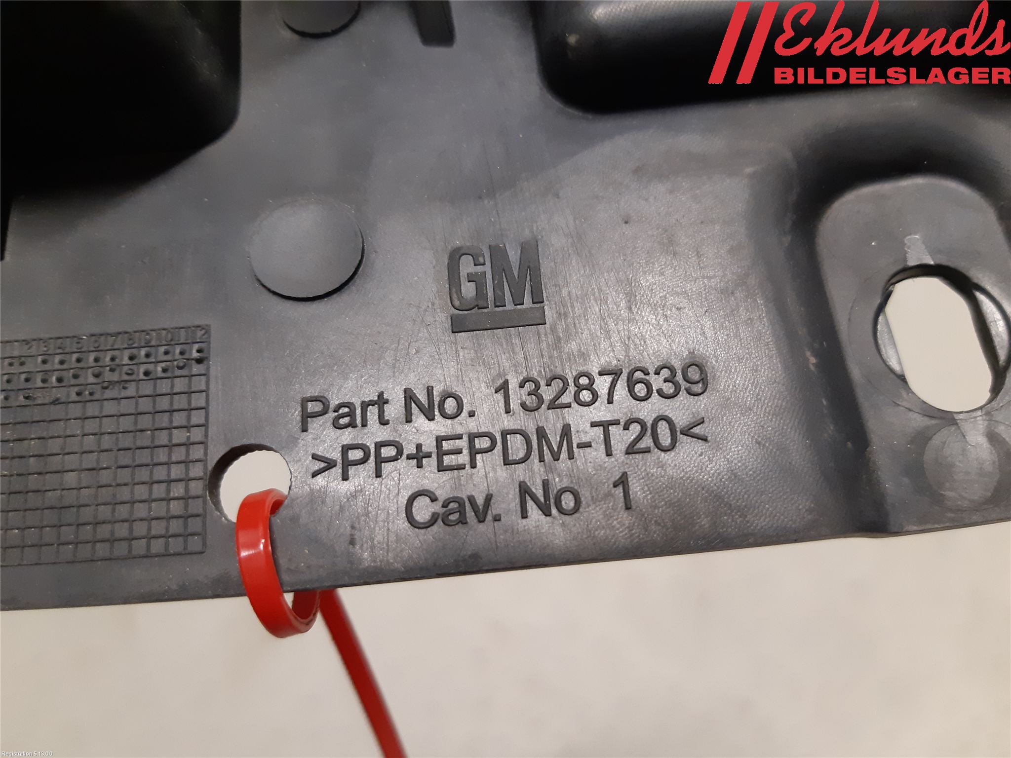 Opel ASTRA J 10-15 Strålkast Fästsarg