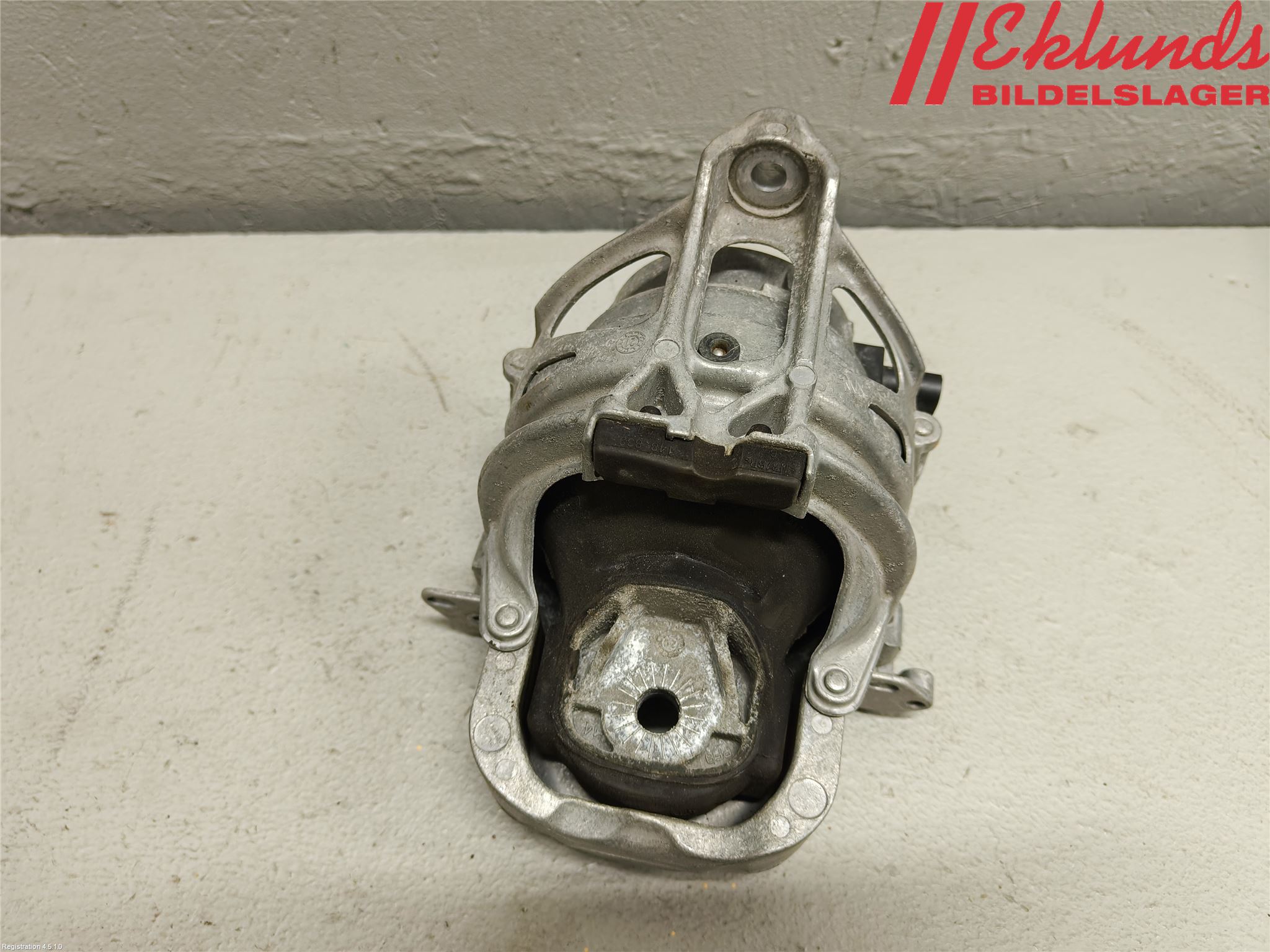 Audi A6 F2/C8 19- Motorkudde