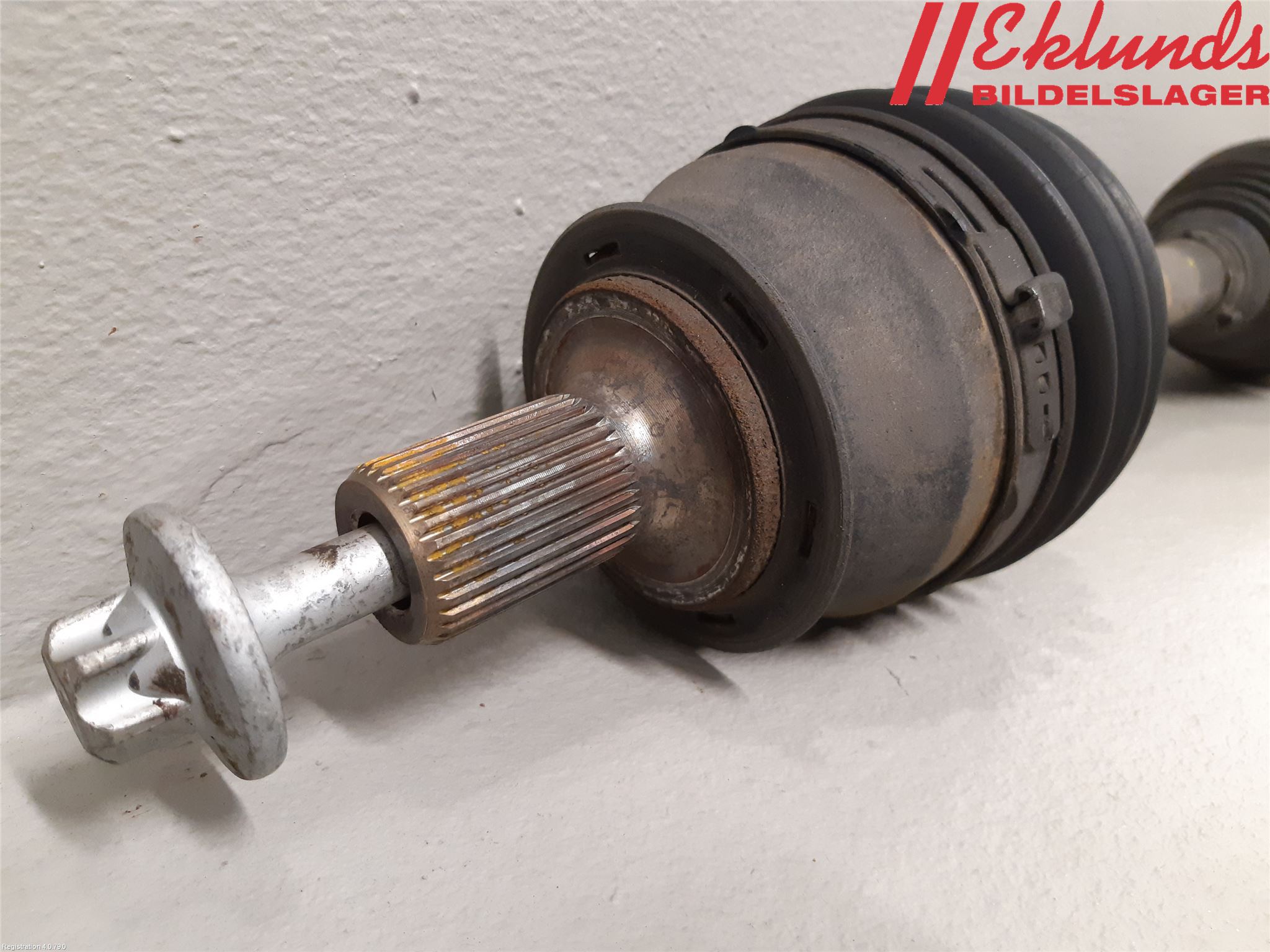Mercedes-Benz MB CLA-KLASS (C117/X117) 13-19 Drivaxel Fram Höger