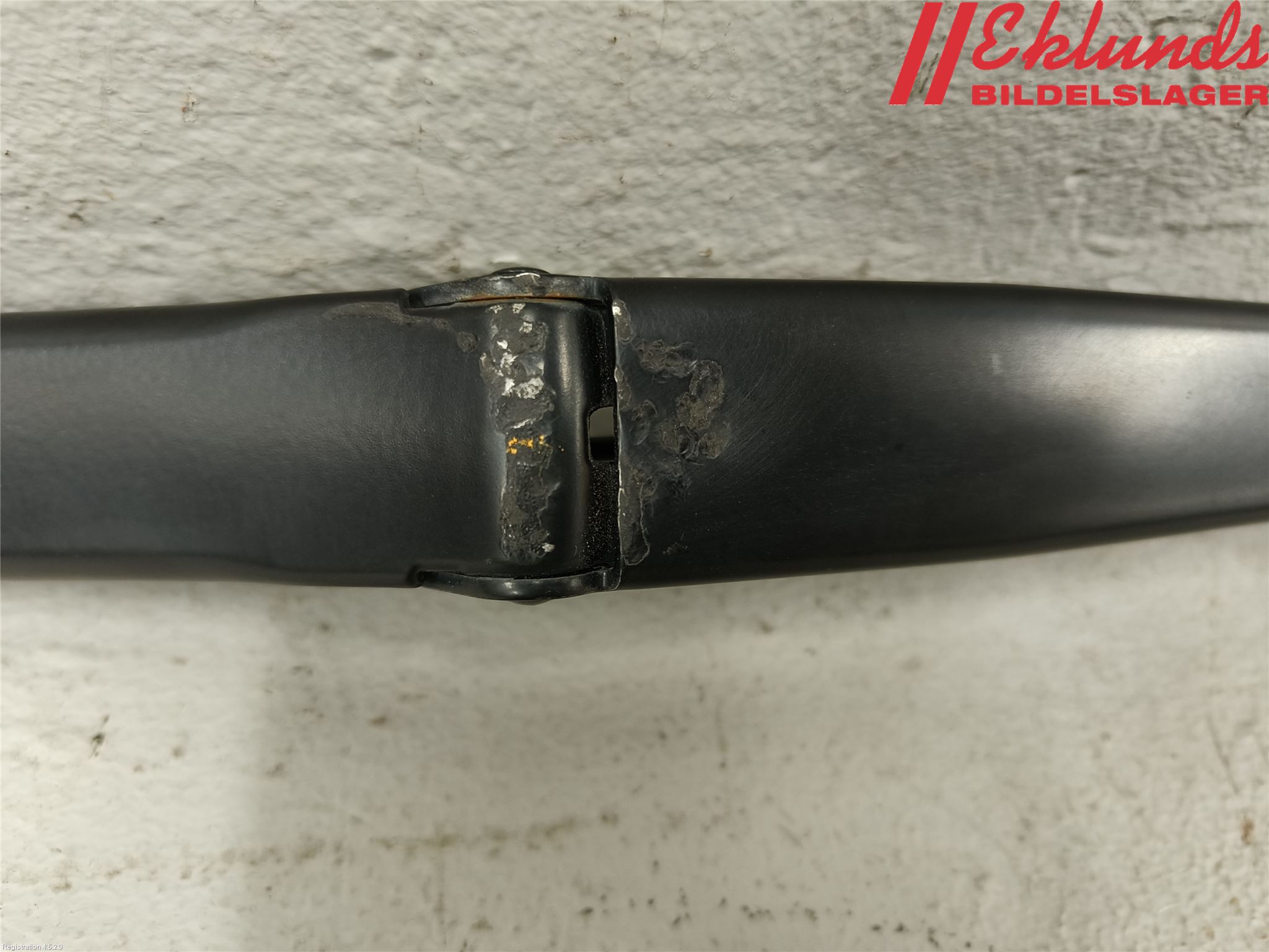 Volkswagen VW PASSAT 11-14 Torkararm Armar Vindruta