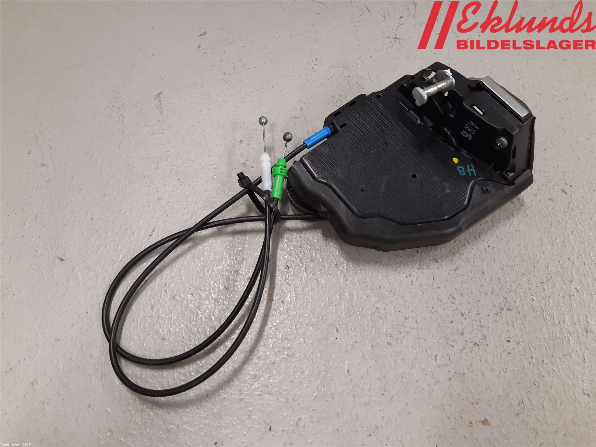 Toyota AURIS 13-19 Låskista-Dörrlås