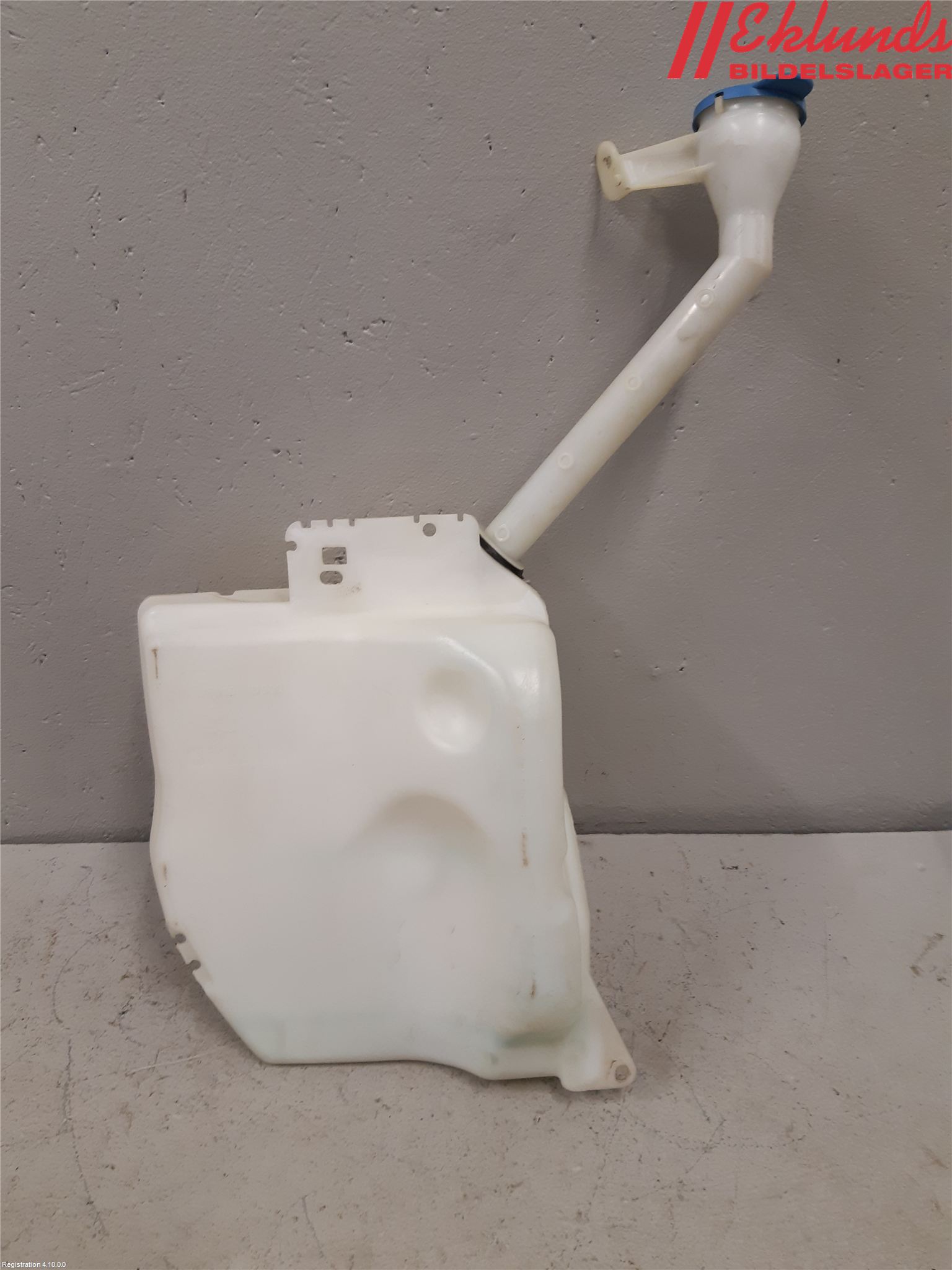 Nissan QASHQAI   07-10 Spolartank Vindruta-Strål