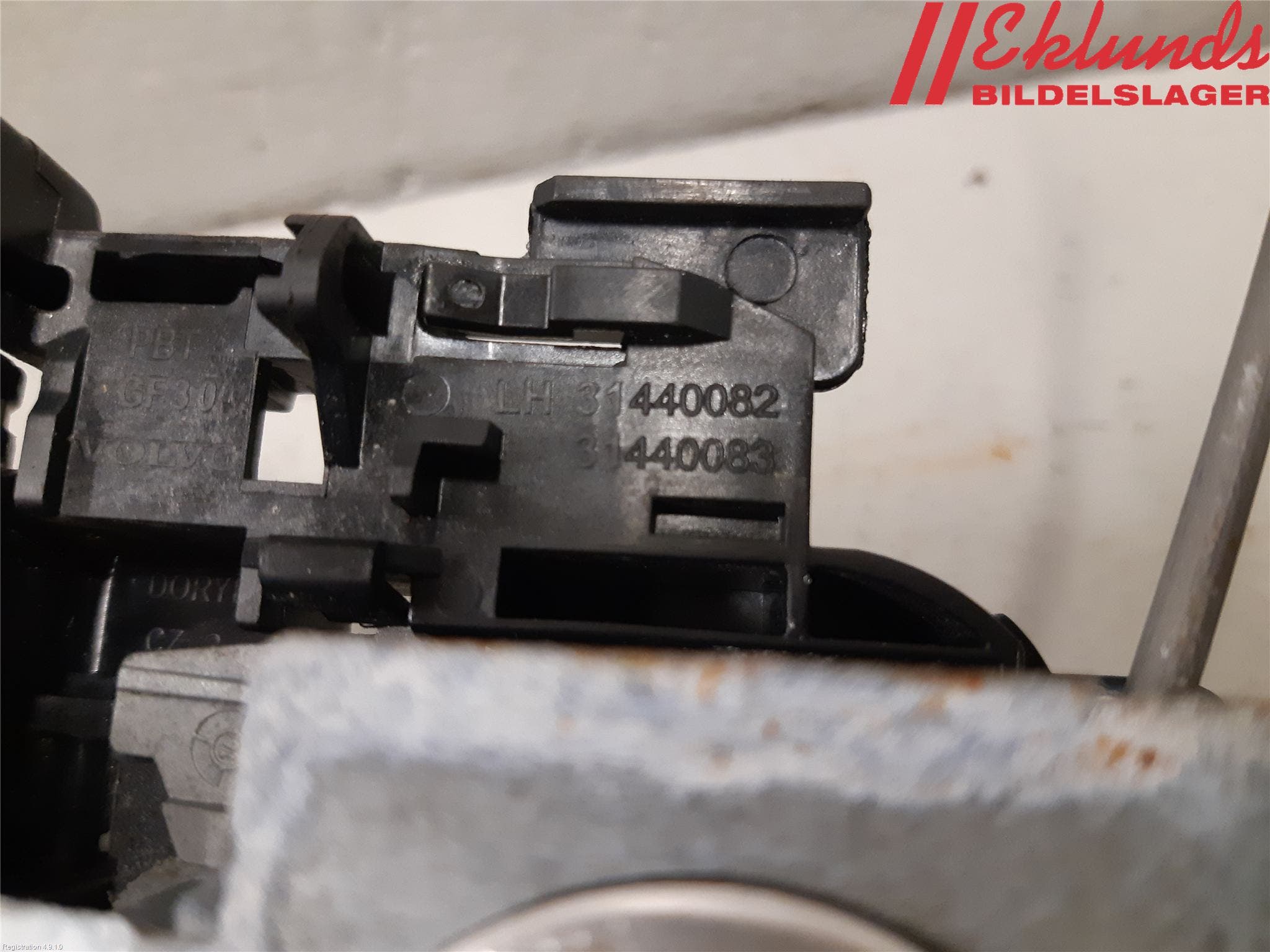 Volvo V40 12-19 Dörrhandtag Yttre Vä