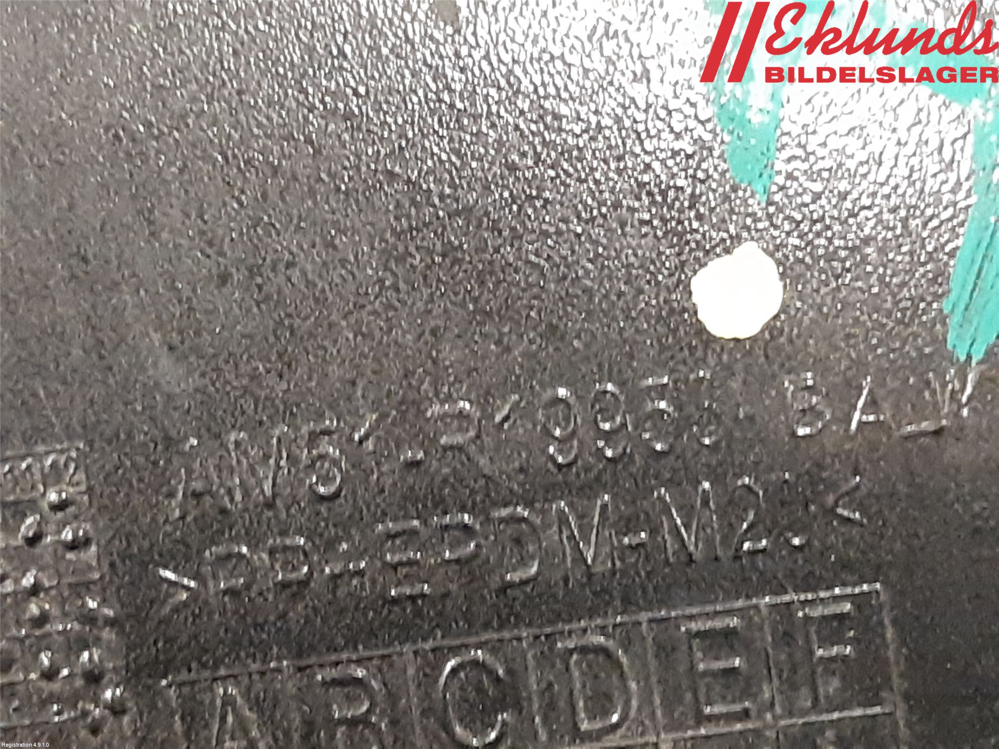 Ford C-MAX II  11-14 Dimljussarg Fram