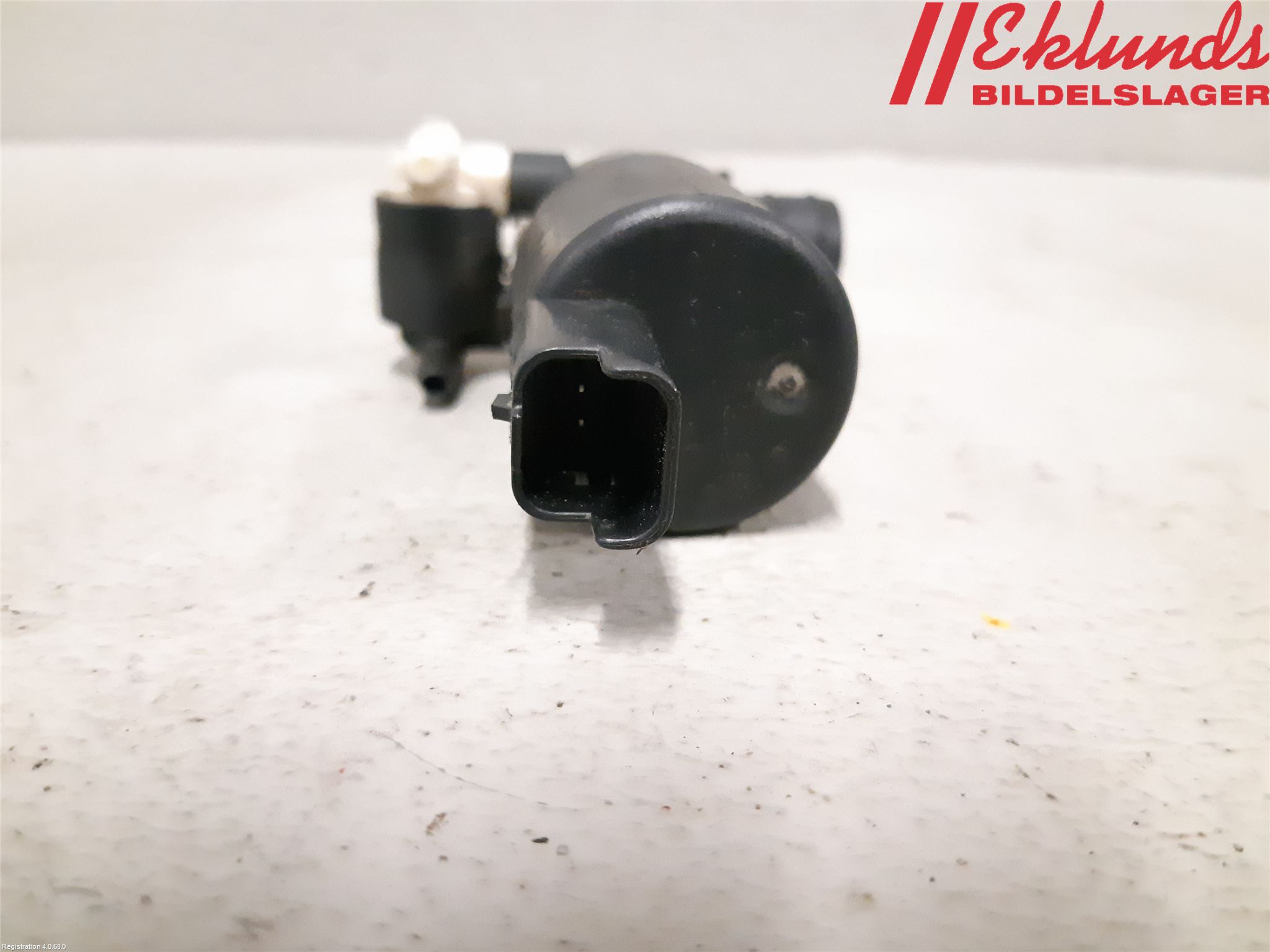 Renault MEGANE III 09-15 Spolarpump Vindruta