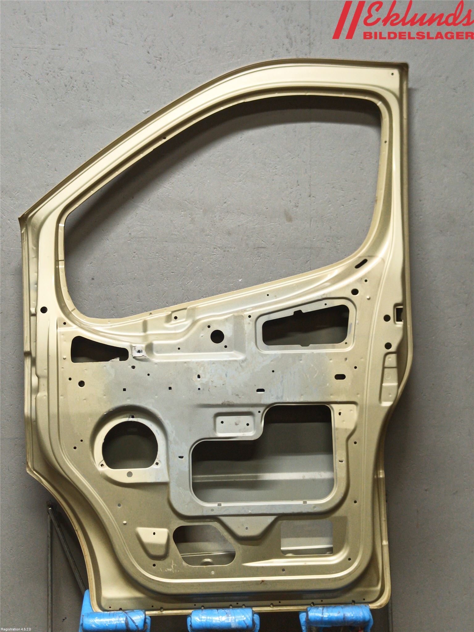 Opel VIVARO 01-14 Dörr Fram Höger