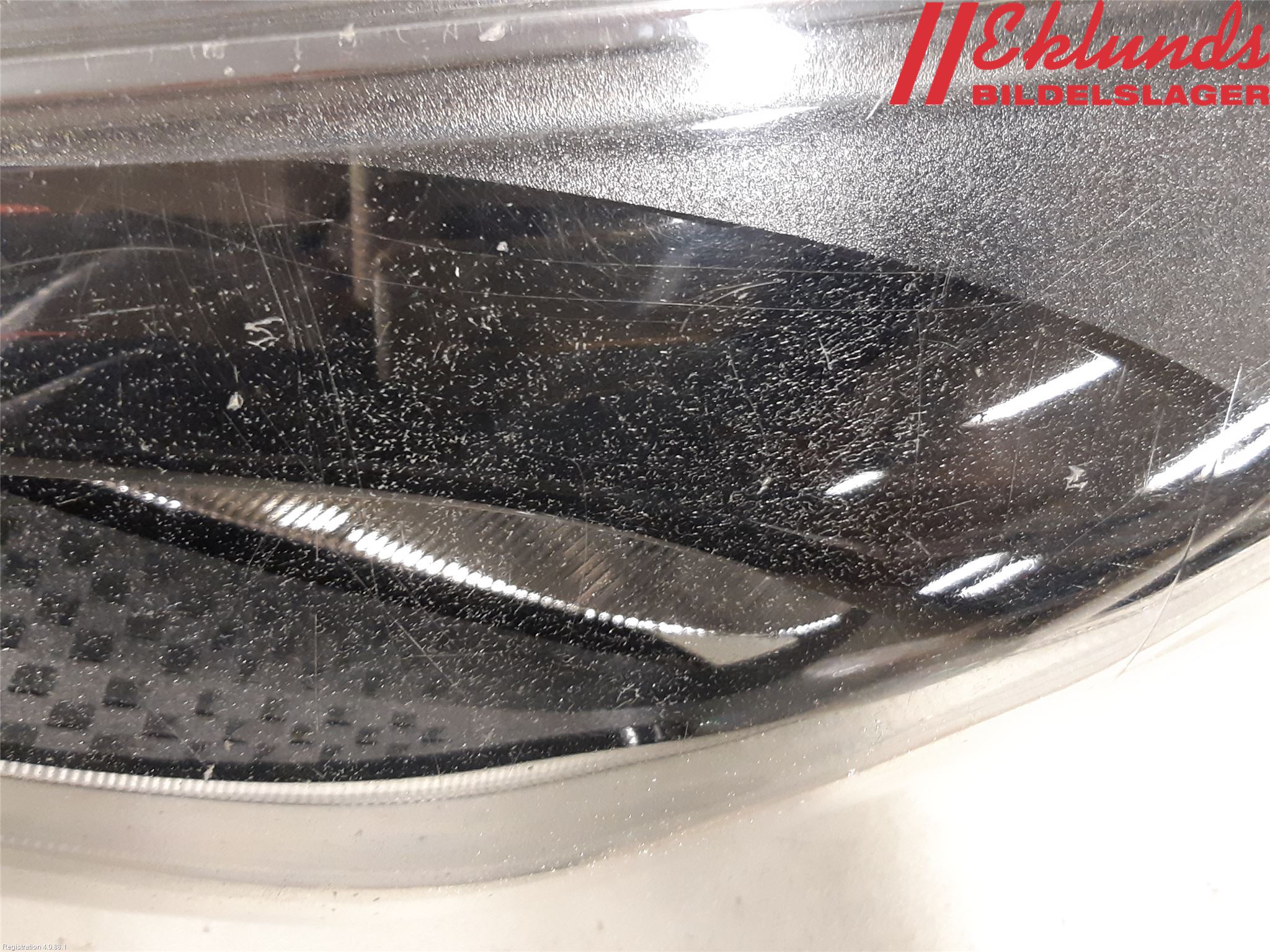 Ford FOCUS 15-18 Strålkastare Vänster