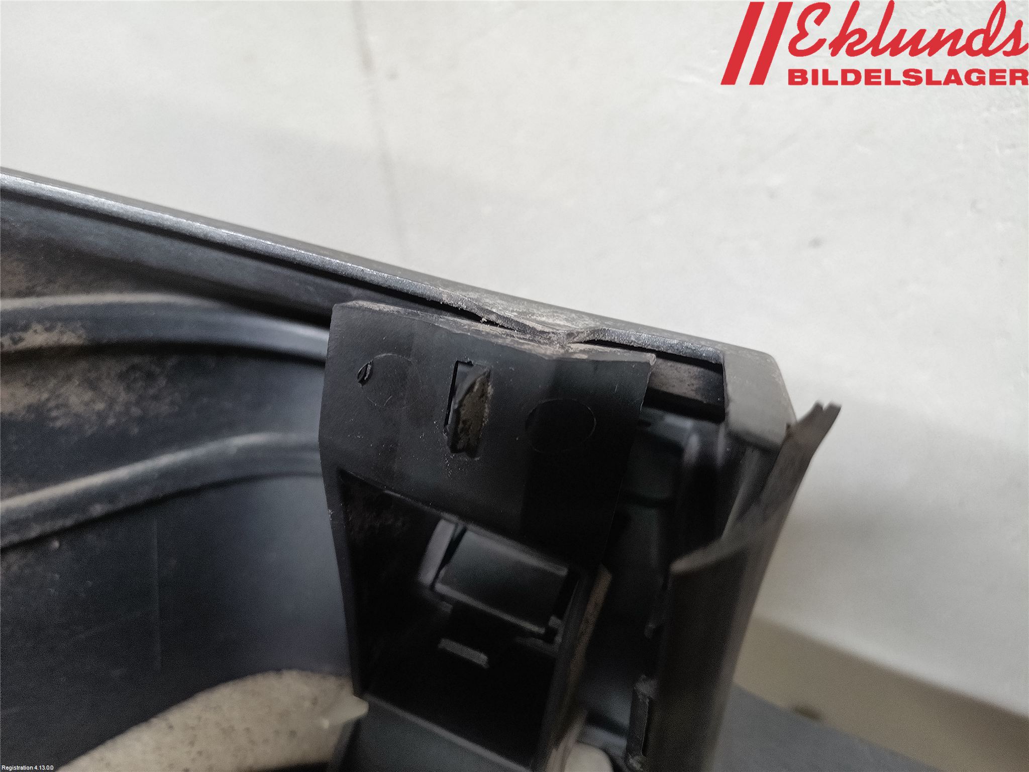 Volvo V70 00-04 Stötfångarbeklädnad Bak