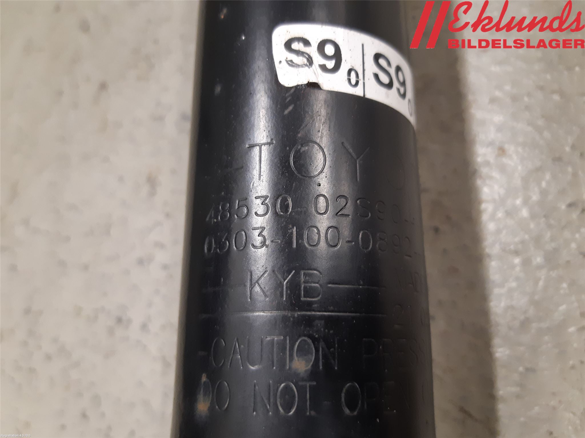 Toyota COROLLA 19- Stötdämpare Bak