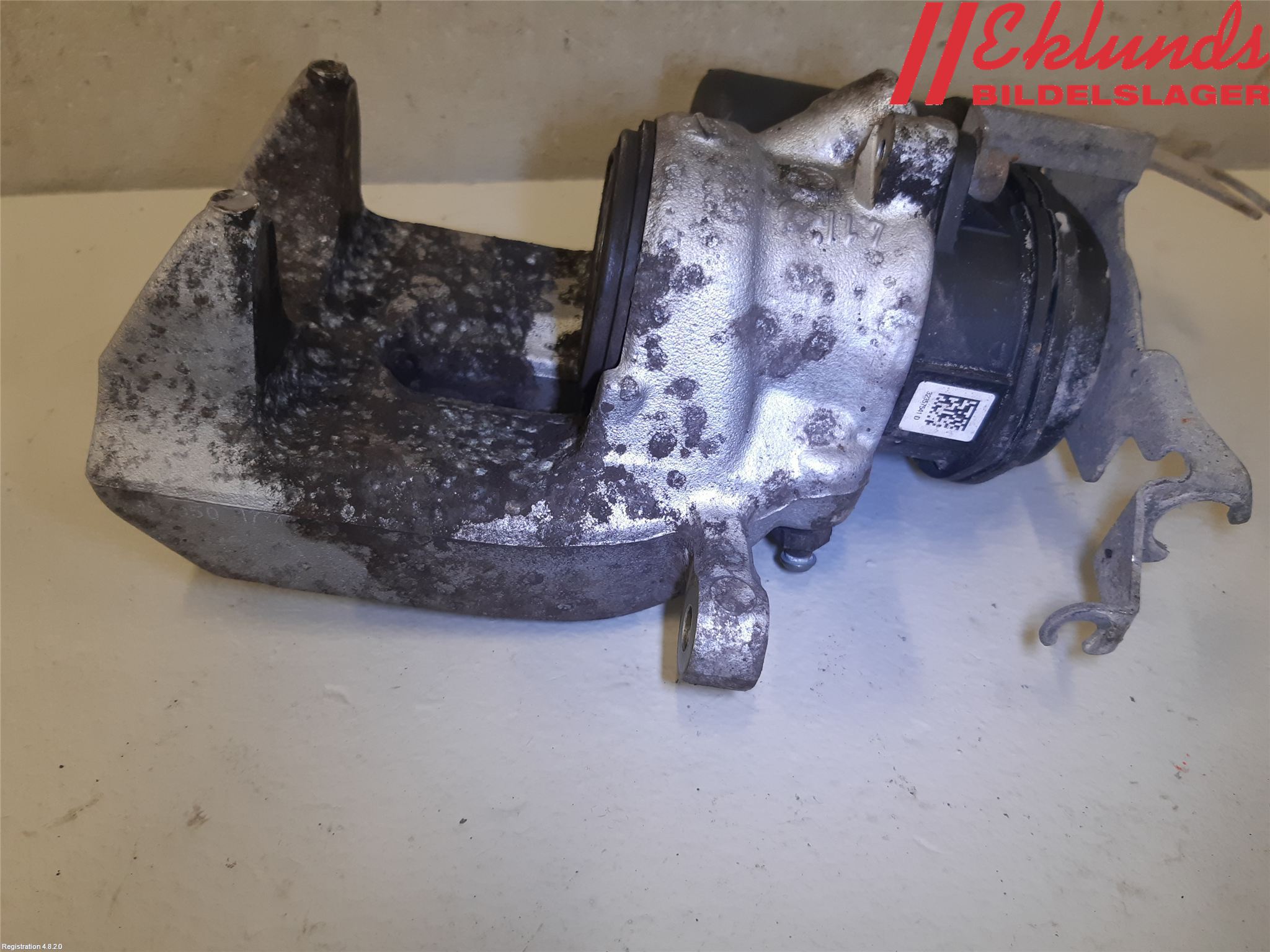 BMW 5 G30/G31/F90 17-23 Bromsok Bak Höger