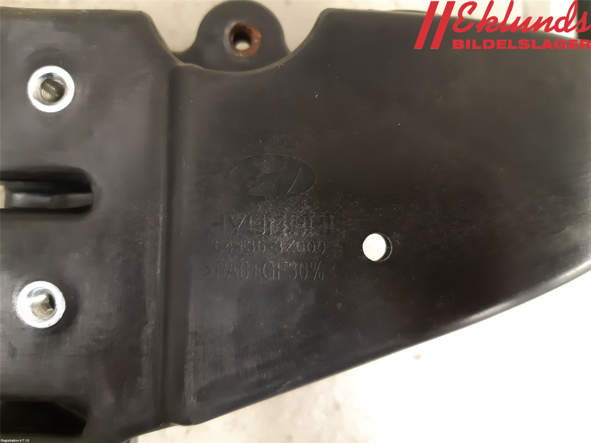 Hyundai i40 08-15 Frontplåt