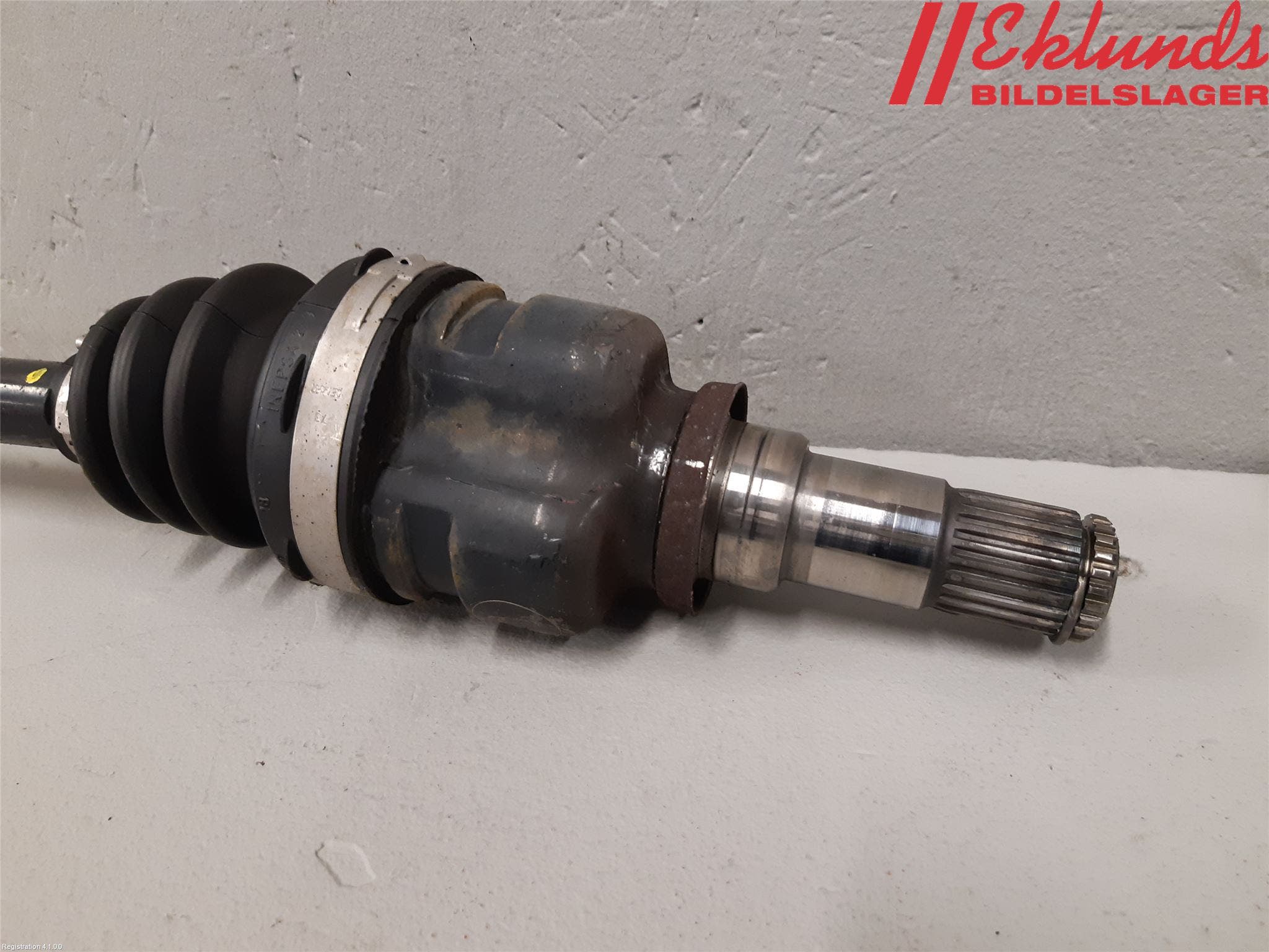 Toyota AYGO 15-21 Drivaxel Fram Höger