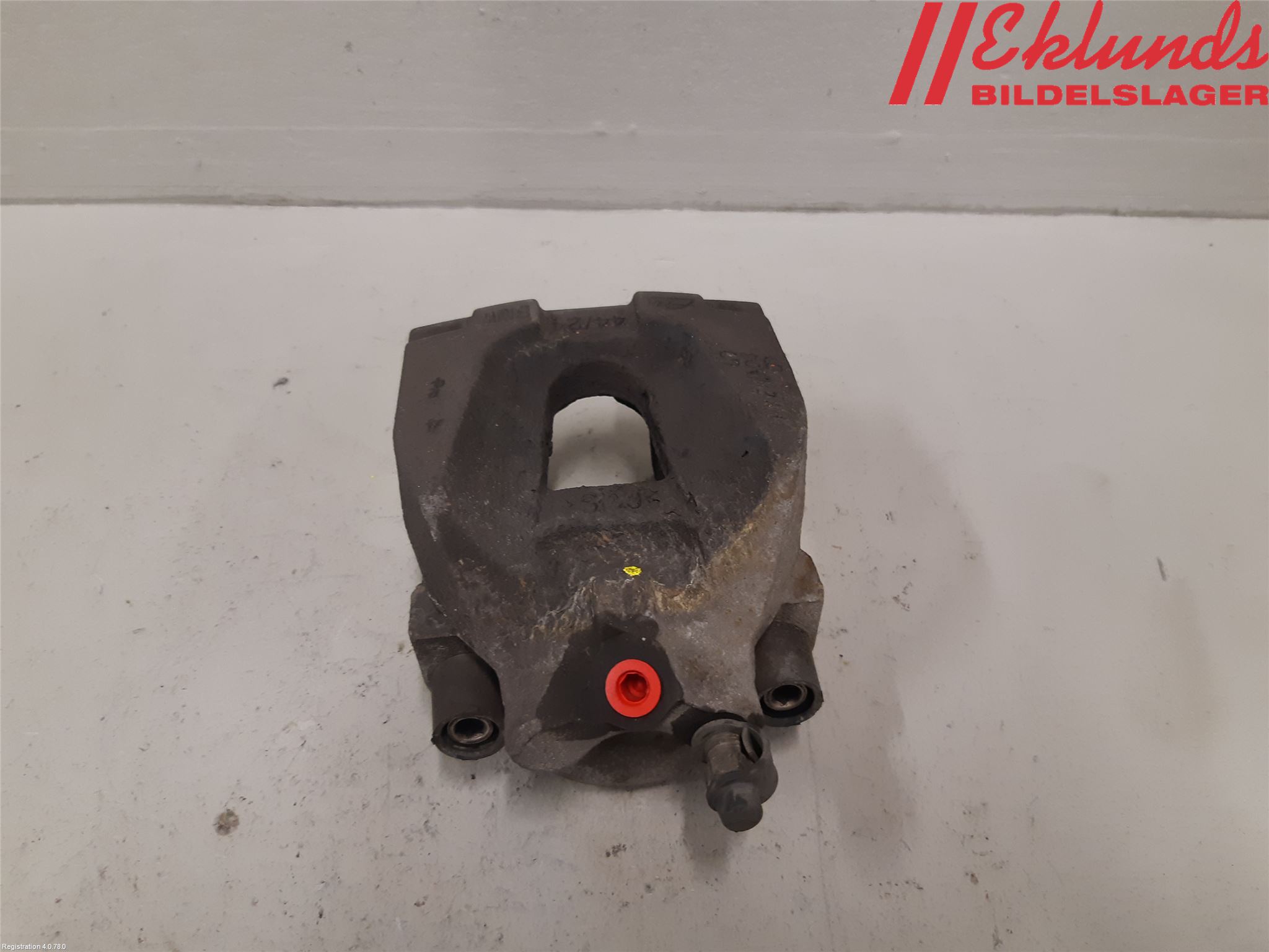 BMW 5 GT F07 09-17 Bromsok Bak Vänster