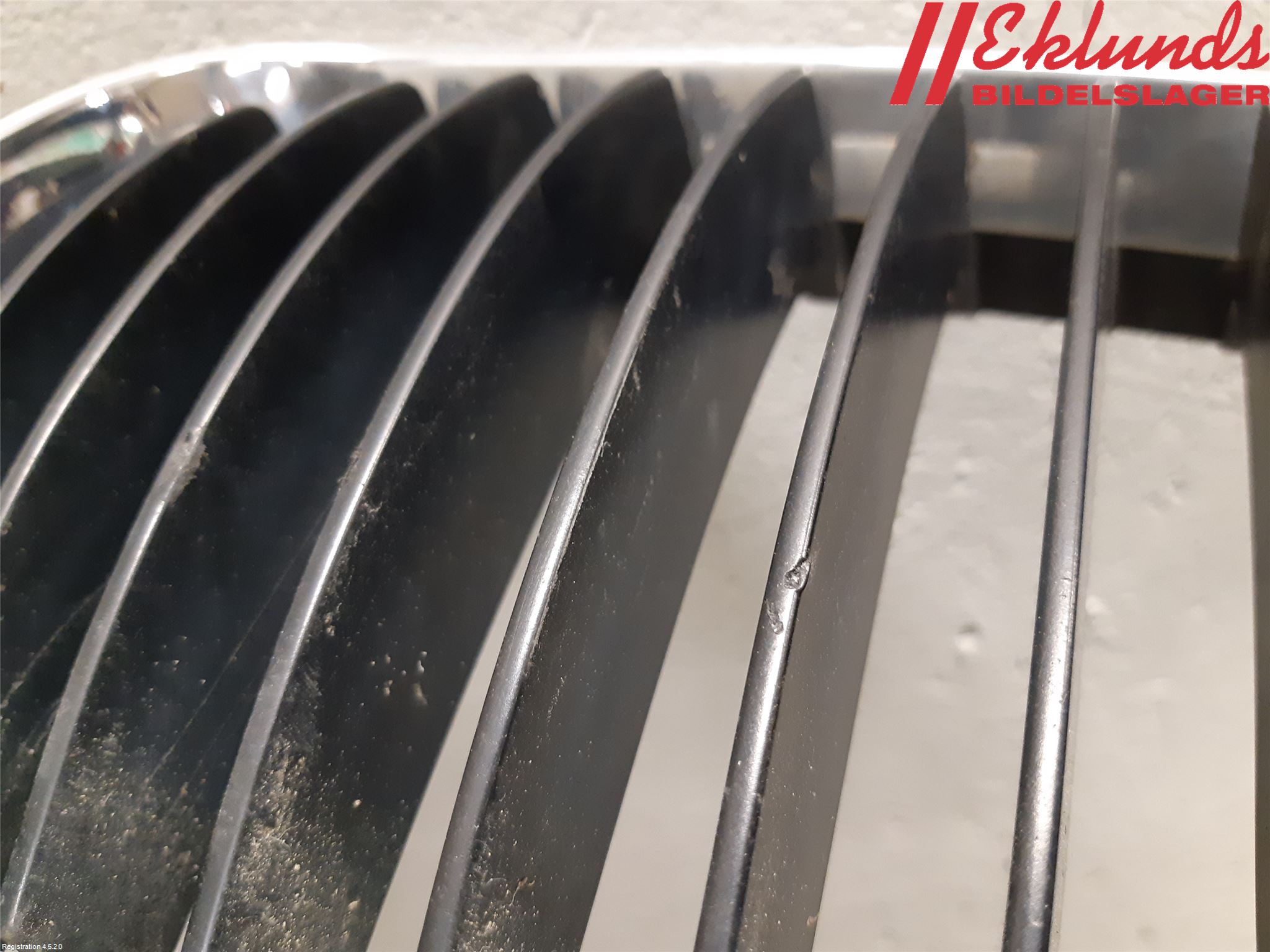 BMW 1 E87/81 5D/3D 03-11 Grilldel Vänster