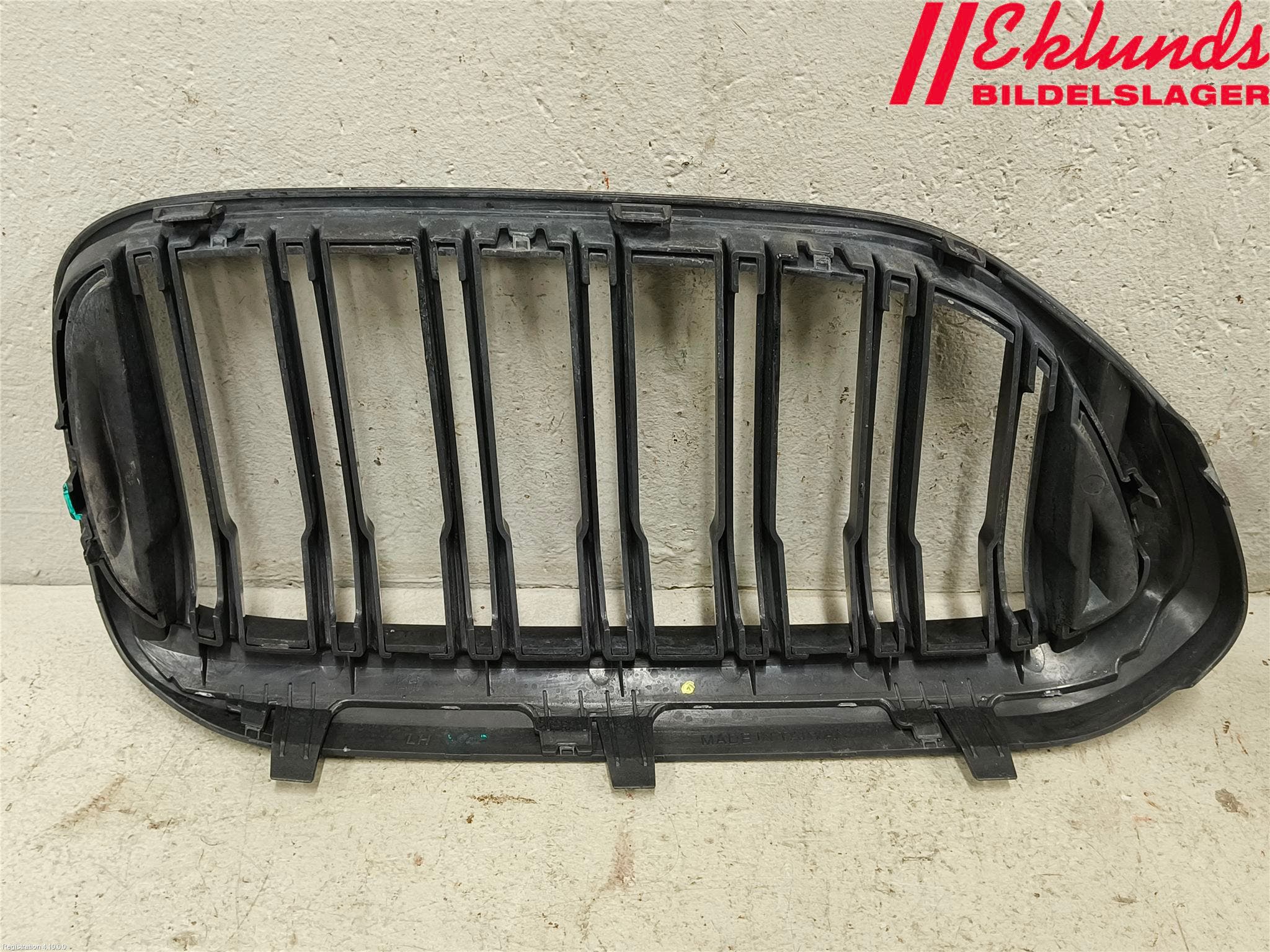 BMW 5 G30/G31/F90 17-23 Grilldel Mitt
